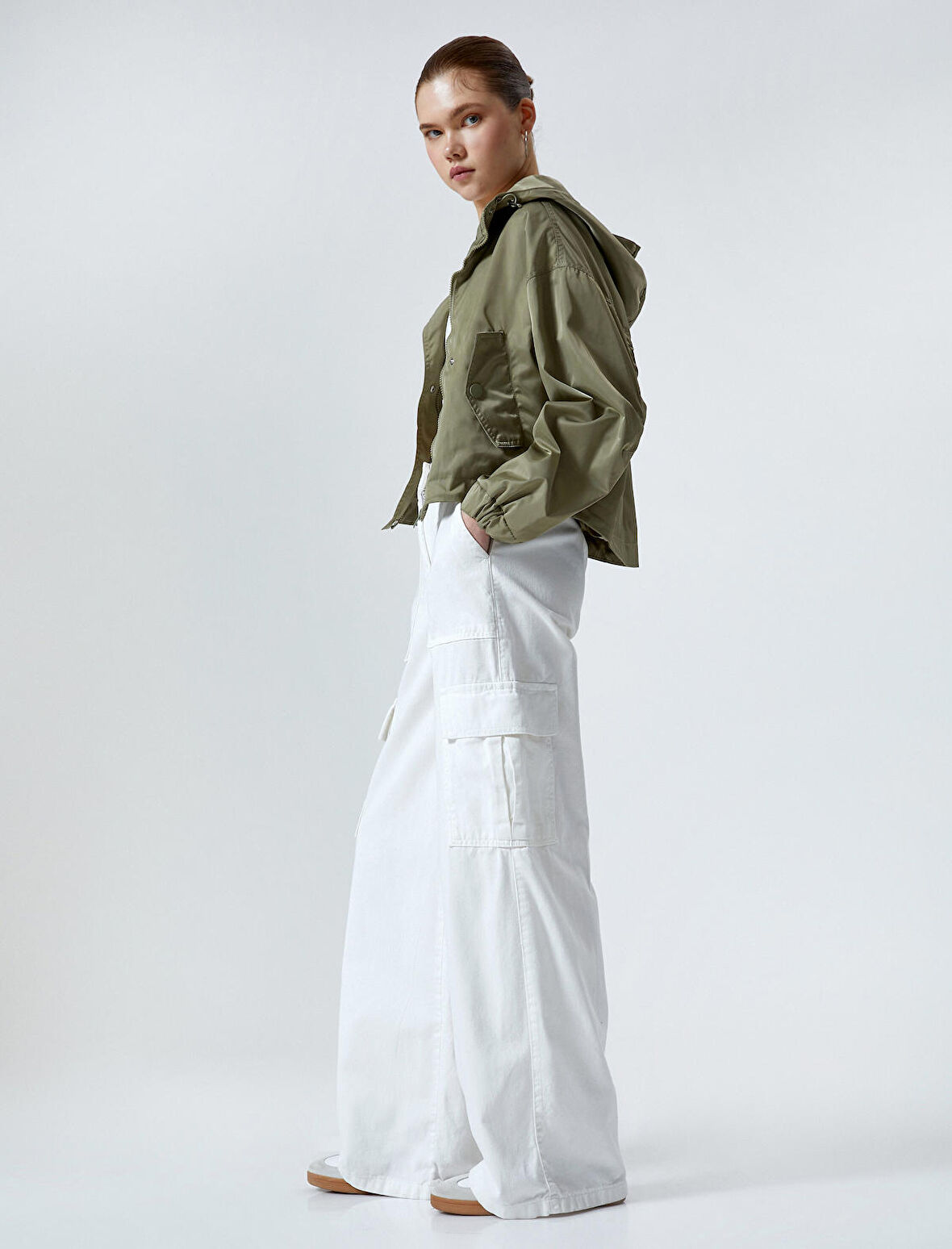 Oversize Bomber Ceket Kapüşonlu Cepli Fermuarlı