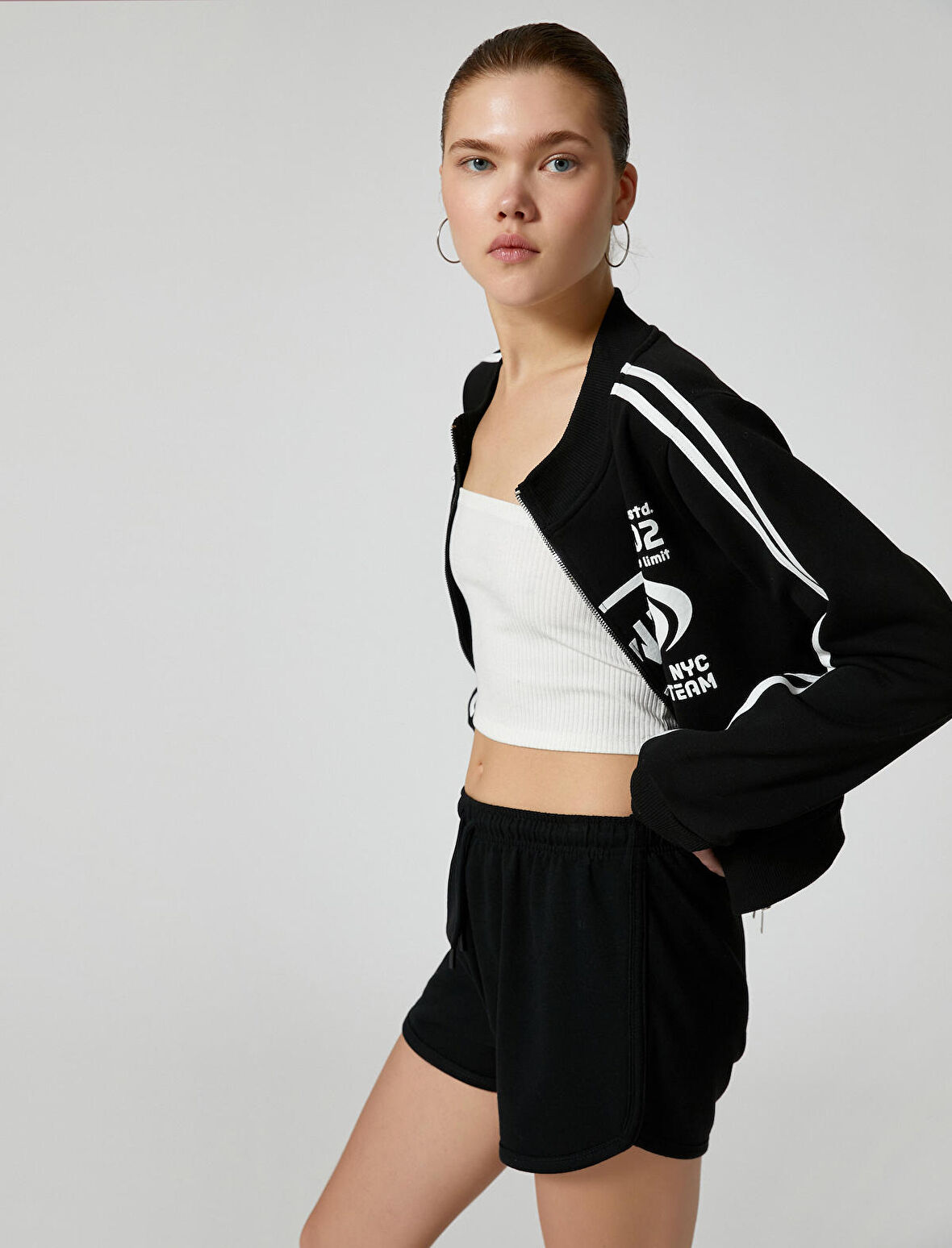 Fermuarlı Sweatshirt Crop Dik Yaka Çizgili Baskılı 