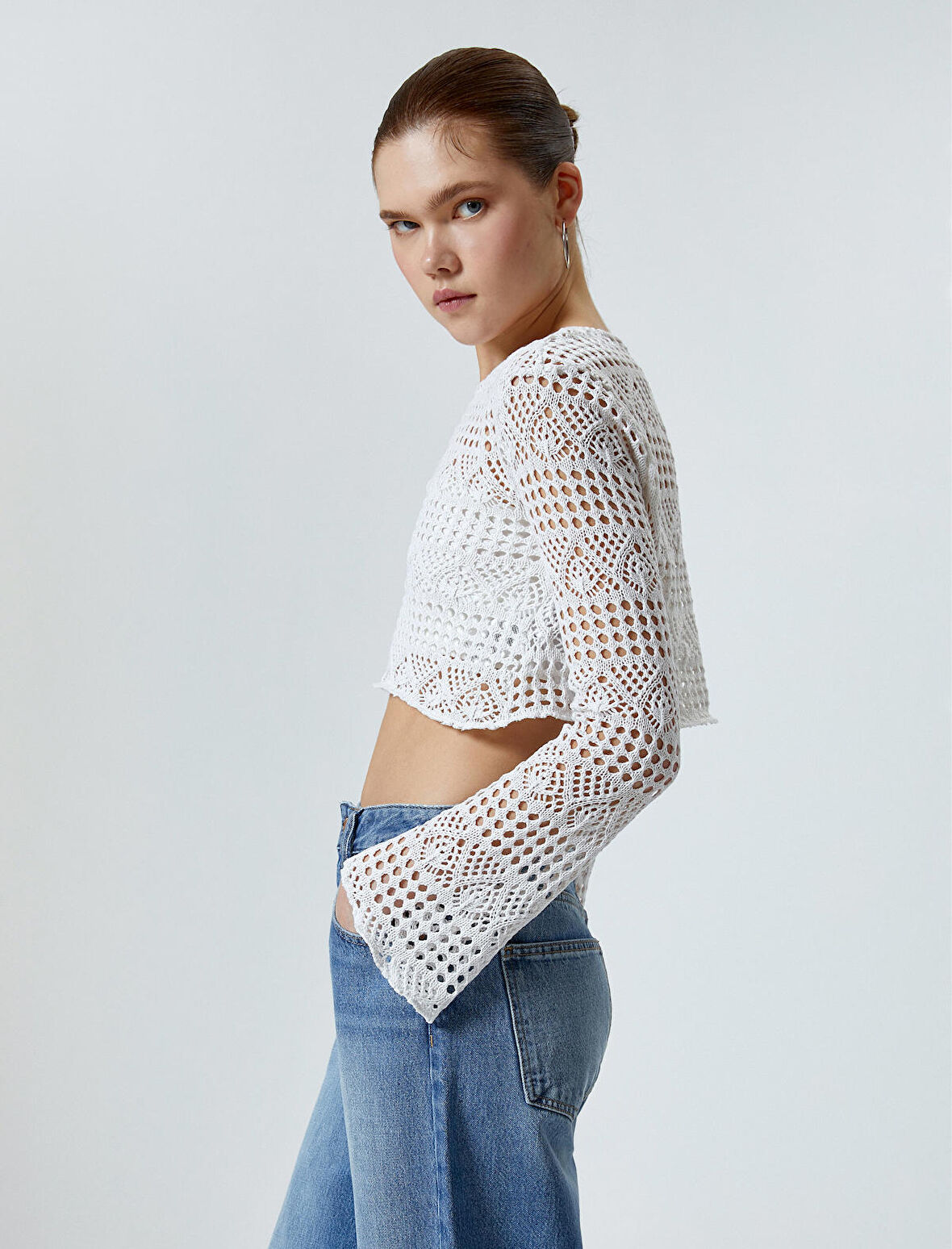 Ajurlu Crop Tişört Uzun Kollu Yuvarlak Yaka