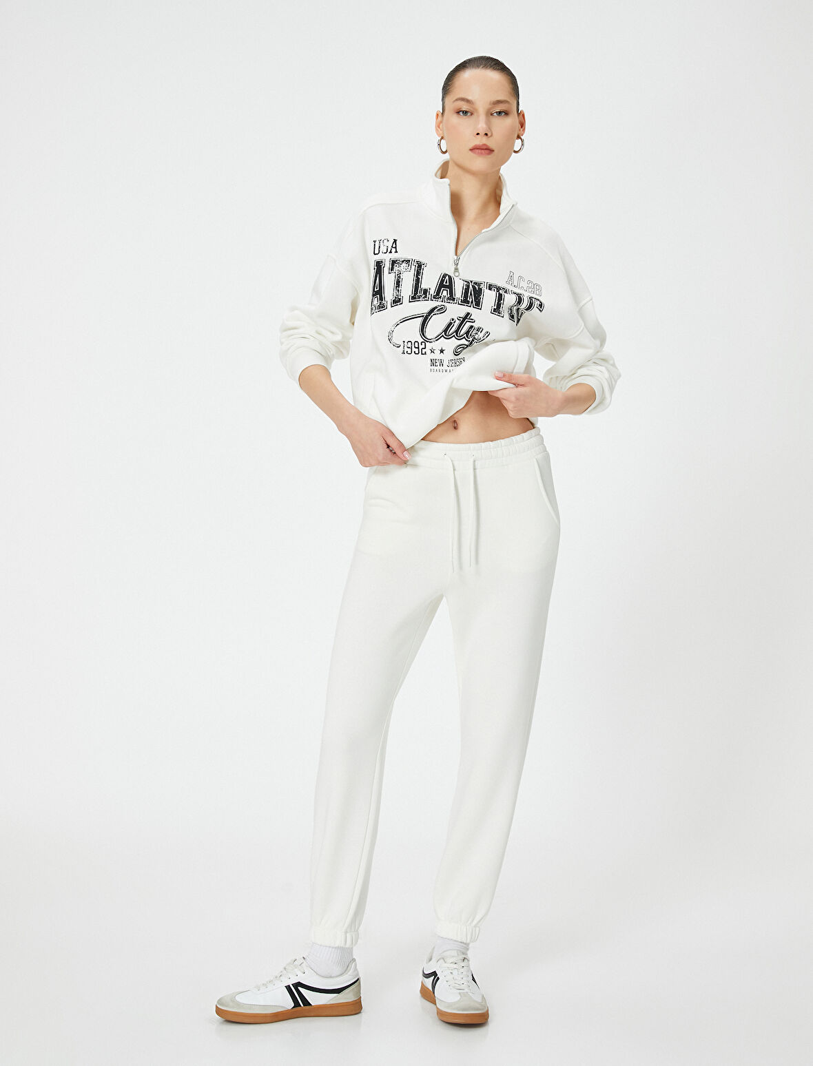 Jogger Eşofman Altı Beli Bağlamalı Cepli