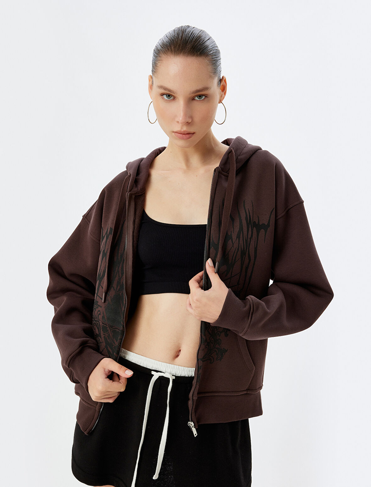 Fermuarlı Kapşonlu Baskılı Şardonlu Sweatshirt