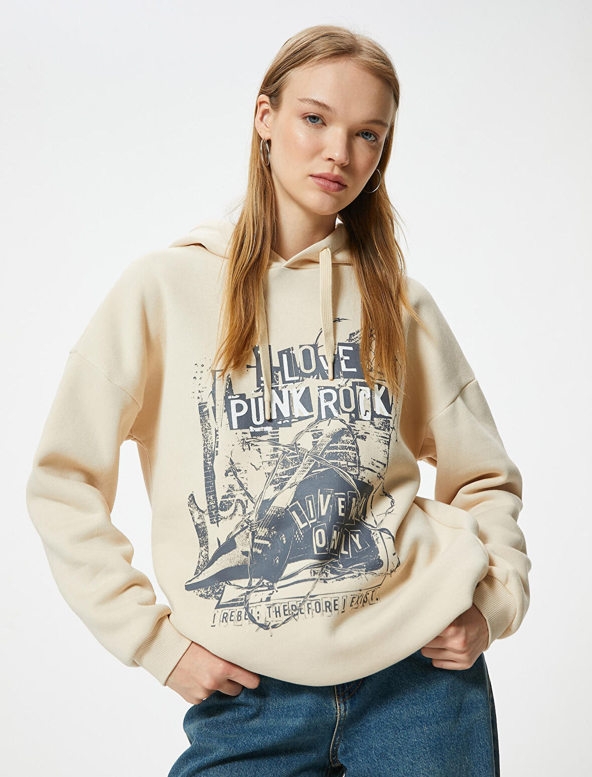 Oversize Kapüşonlu Sweatshirt Slogan Baskılı Uzun Kollu