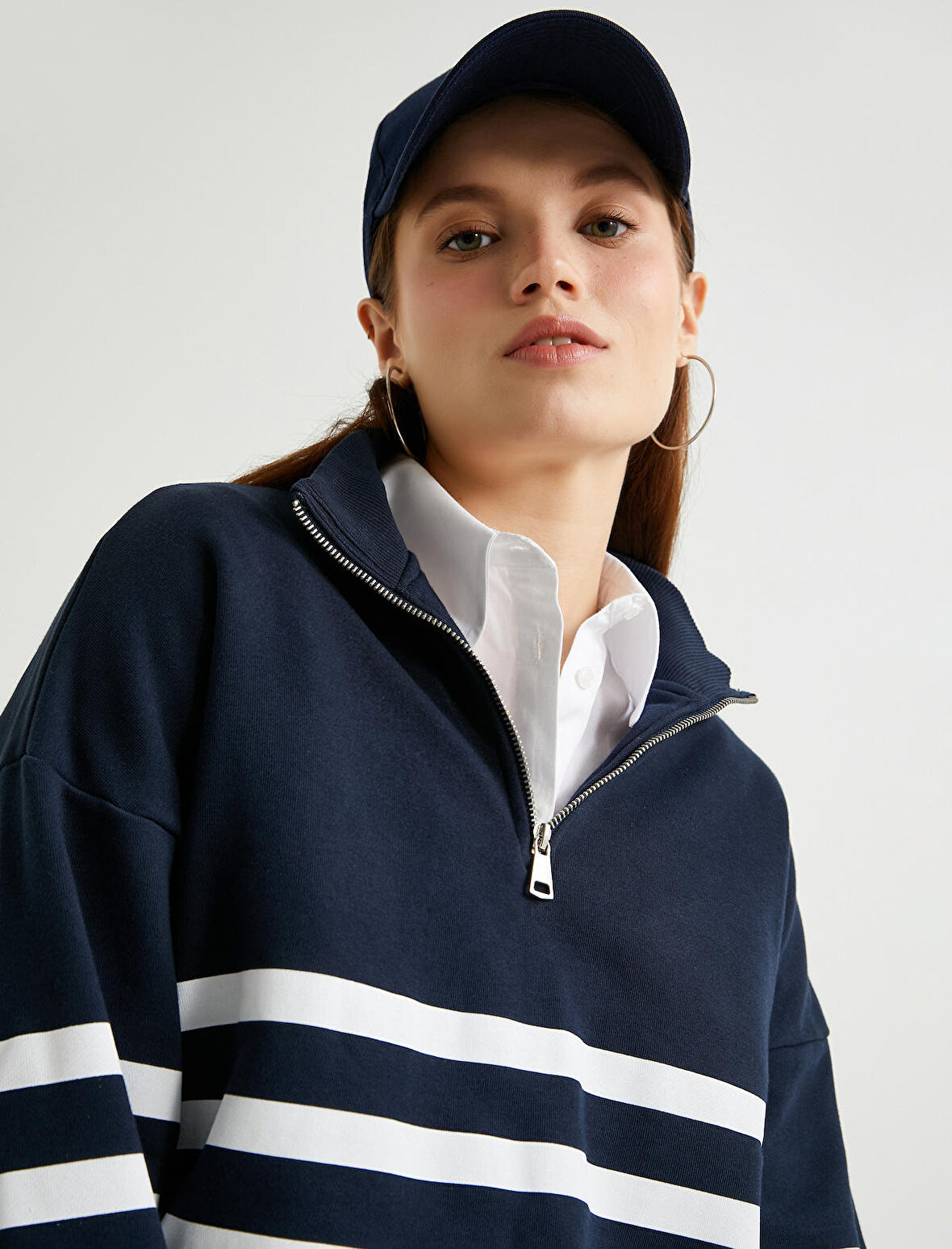 Dik Yaka Sweatshirt Oversize Yarım Fermuarlı