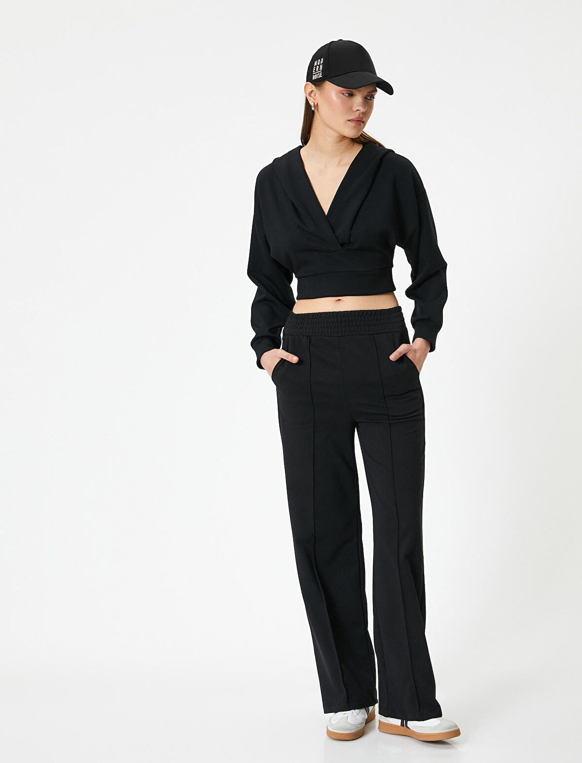 Spor Geniş Paça Eşofman Pantolon Nervürlü Cepli Yüksek Bel Rahat Kalıp