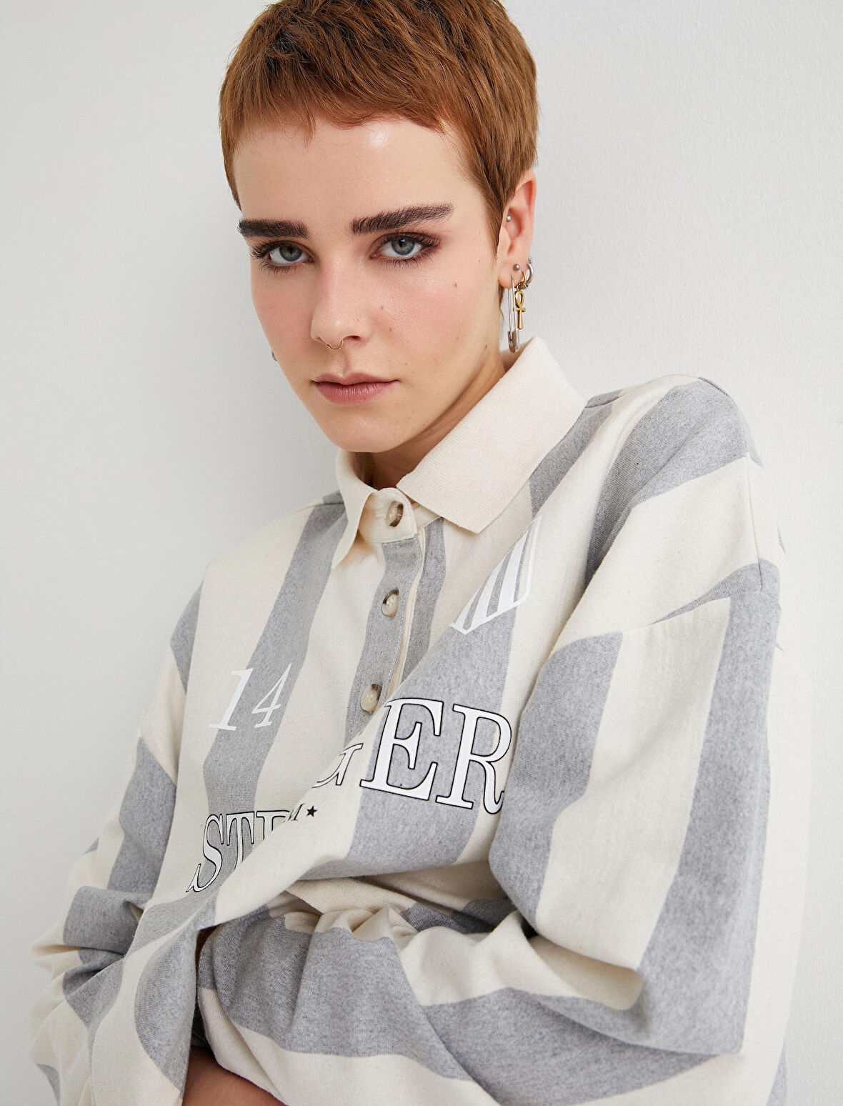 Polo Yaka Oversize Sweatshirt Baskılı Düğmeli Uzun Kollu 