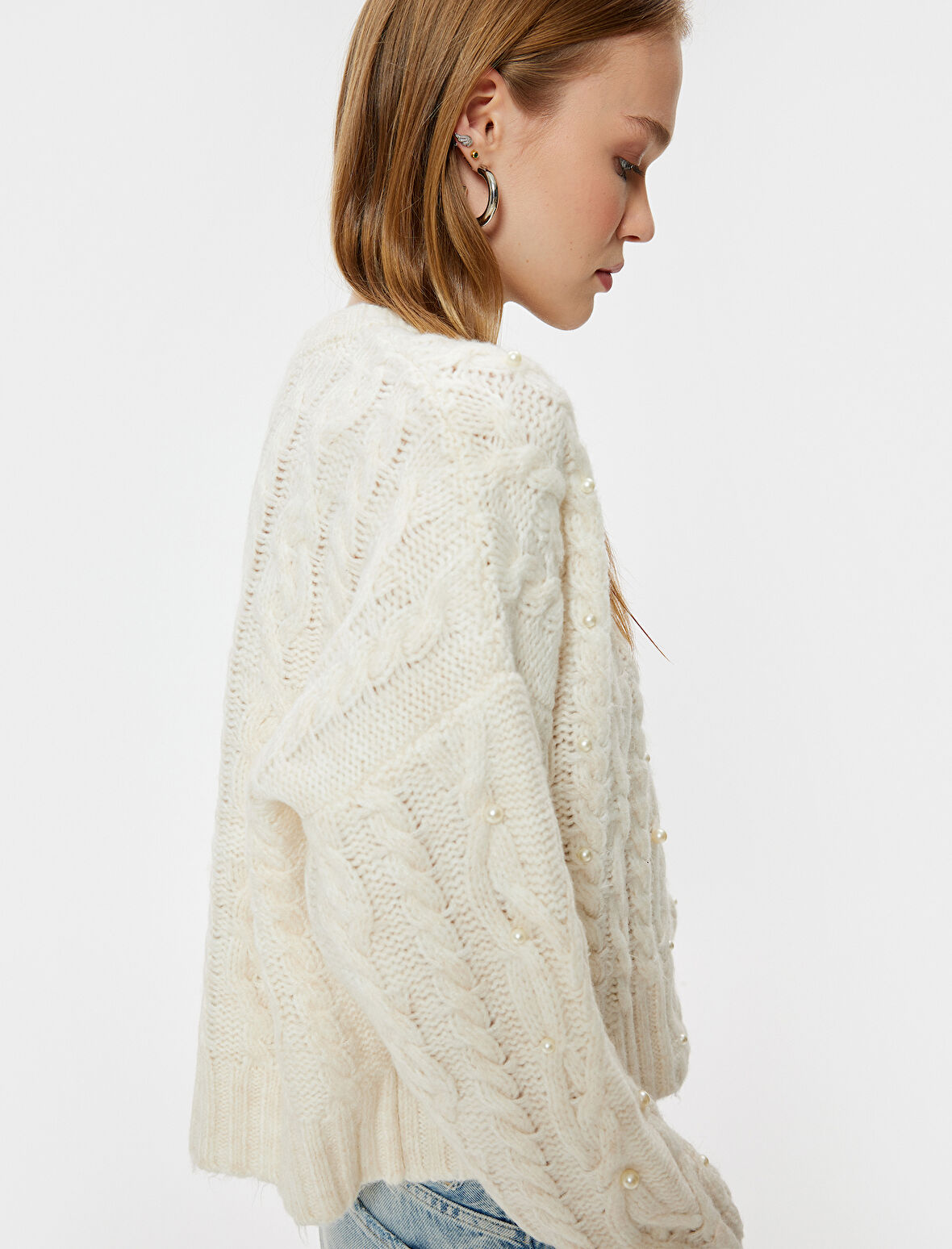 Triko Kazak Saç Örgü Dokulu Bisiklet Yaka İnci Detaylı