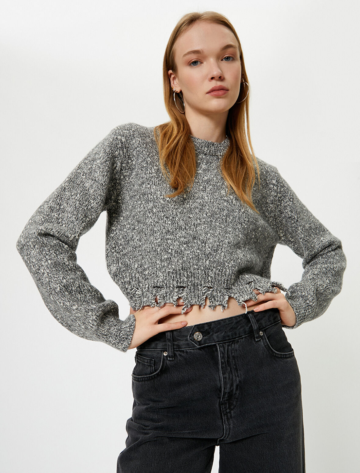 Kırçıllı Triko Kazak Yırtık Detaylı Uzun Kollu Bisiklet Yaka