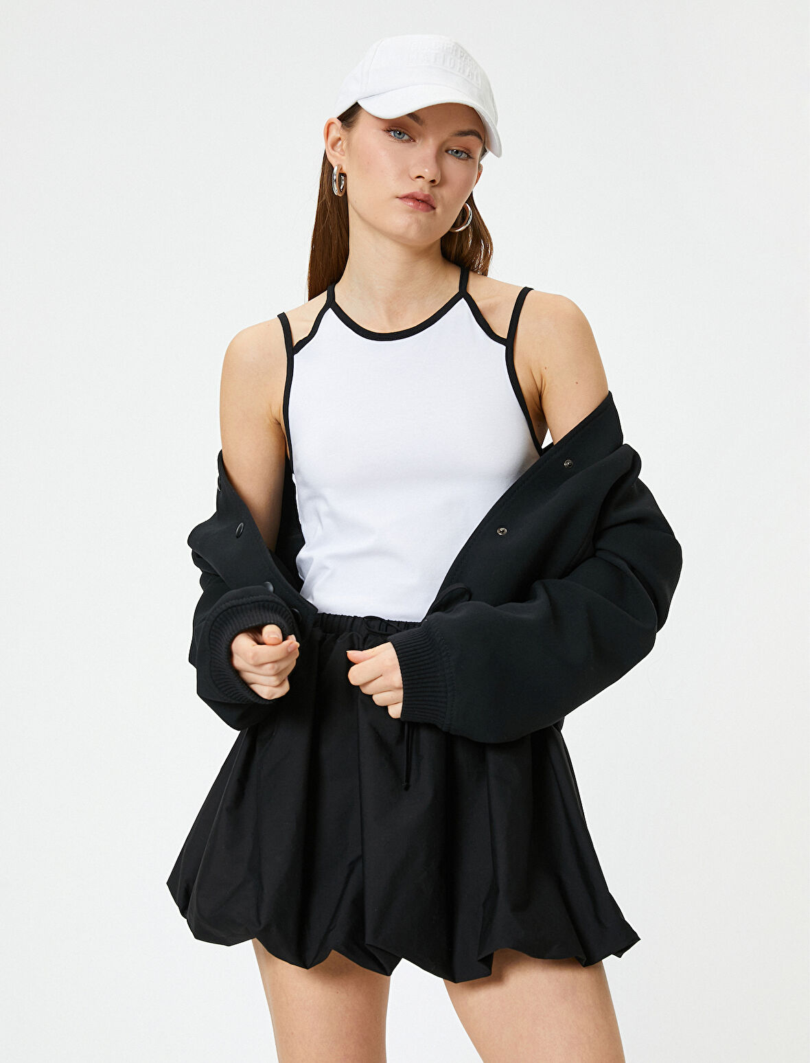 Crop Halter Yaka Üst Askılı Renk Kontrastlı