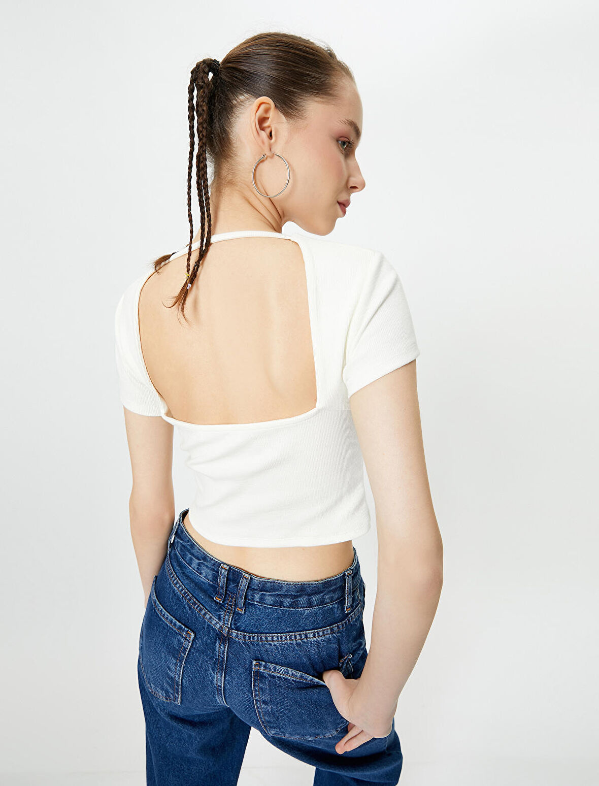 Sırt Dekolteli Tişört Crop Kısa Kollu Fitilli Slim Fit