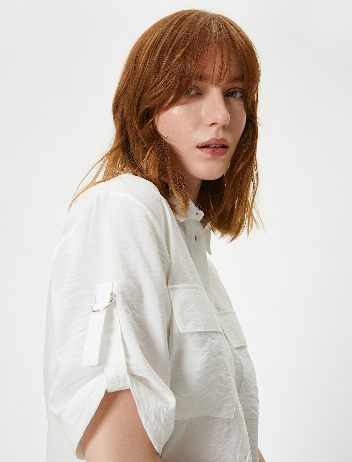 Kısa Kollu Gömlek Kapaklı Cep Detaylı Rahat Kalıp 