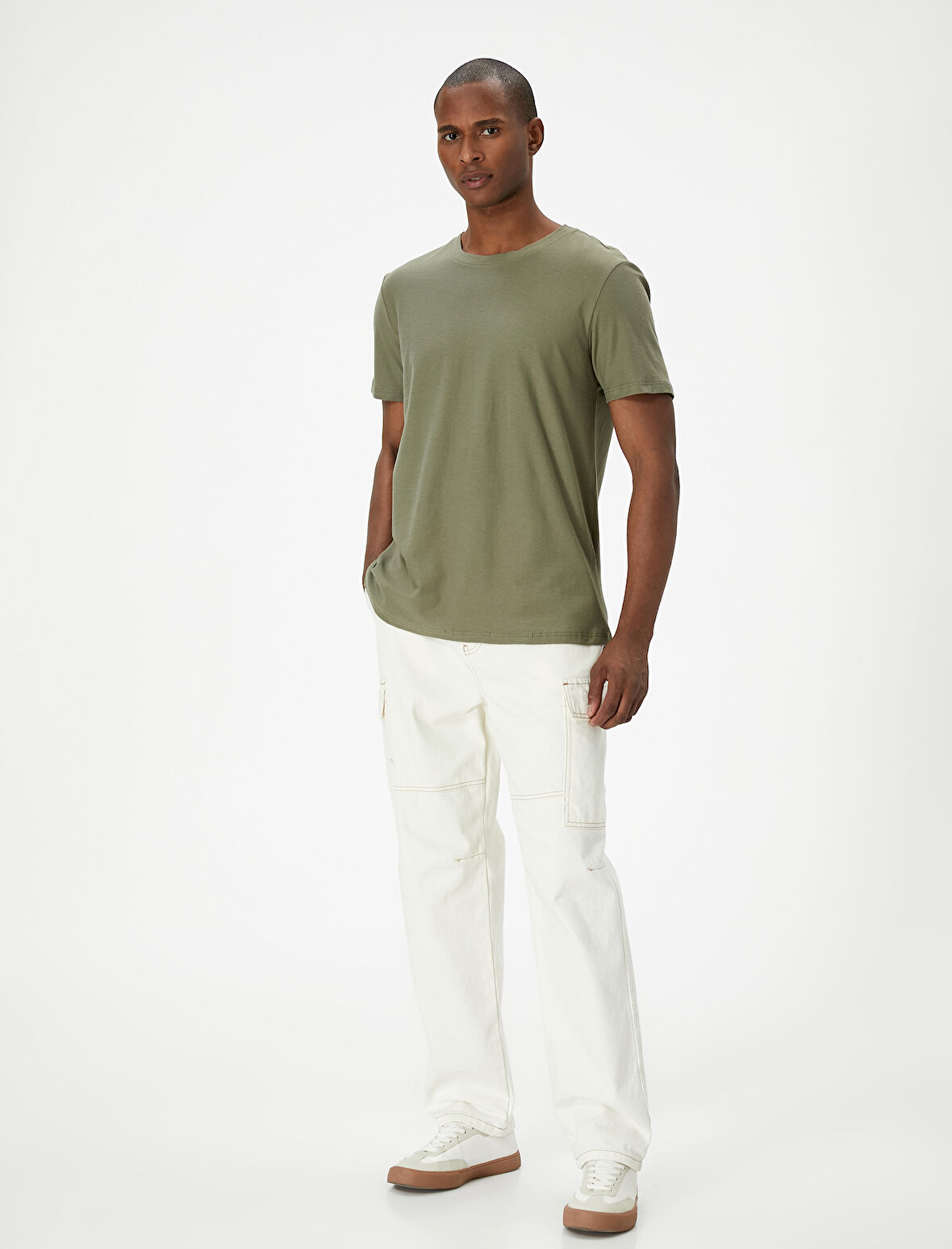 Basic Tişört Slim Fit Bisiklet Yaka Kısa Kollu