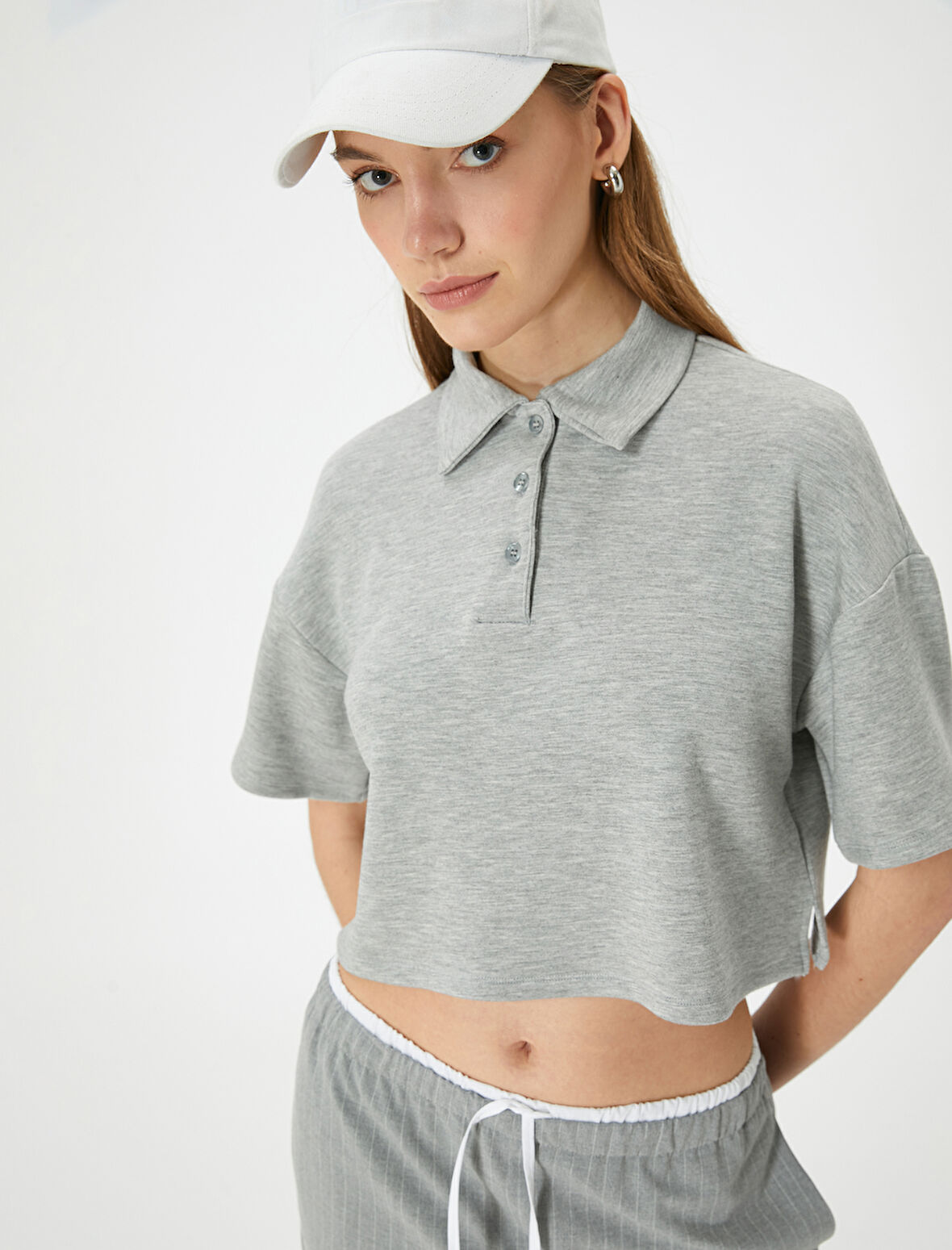 Polo Yaka Tişört Crop Kısa Kollu Düğmeli Viskon Karışımlı