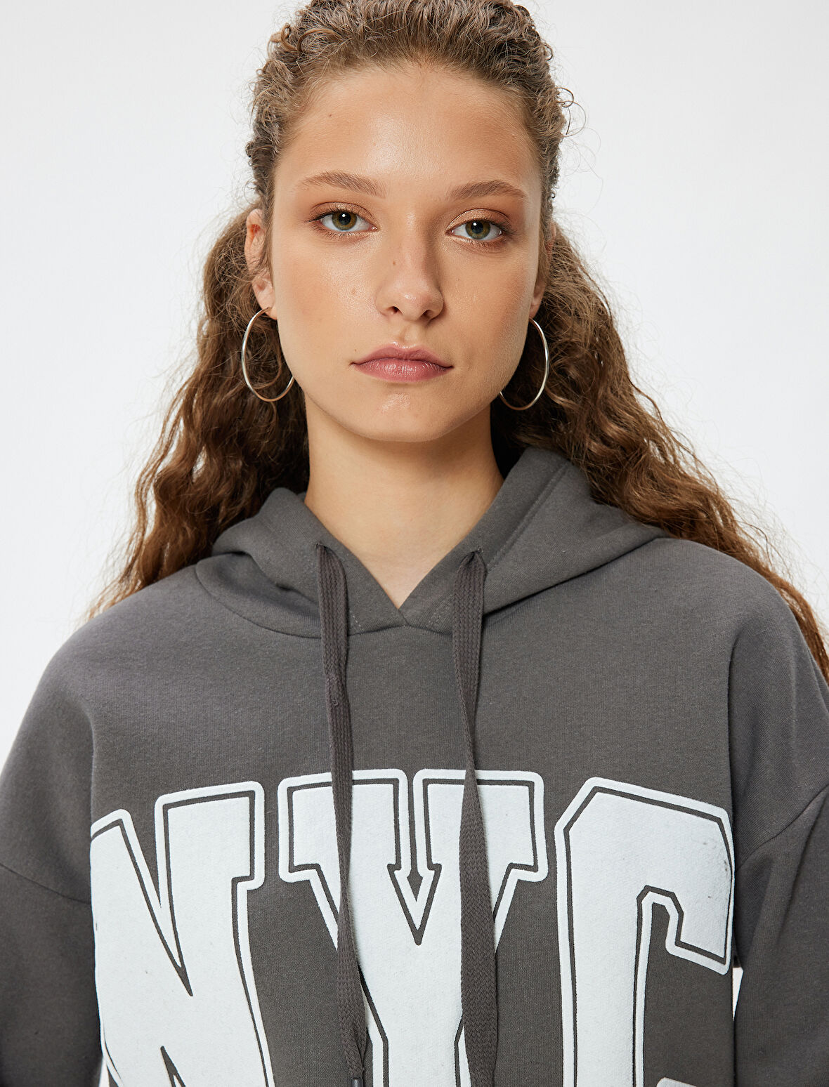 Oversize Kapüşonlu Sweatshirt Kolej Baskılı Şardonlu