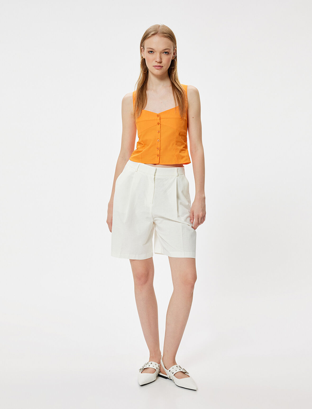 Crop Atlet Poplin Kalın Askılı Düğmeli V Yaka Slim Fit