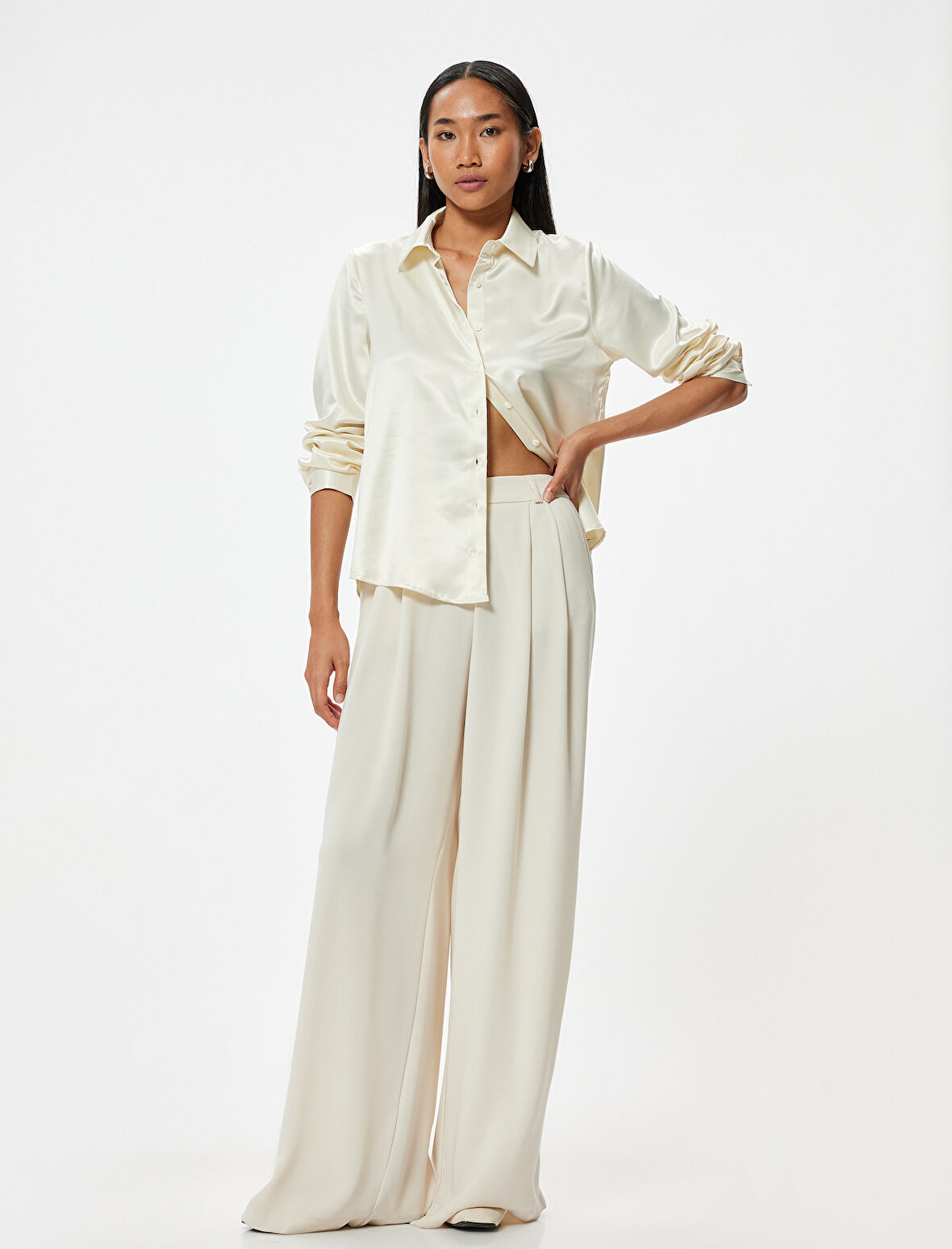 Saten Gömlek Uzun Kollu Klasik Yaka