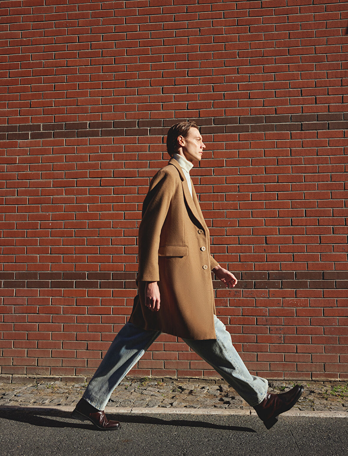 Slim Fit Kaşe Kaban Cep Detaylı 