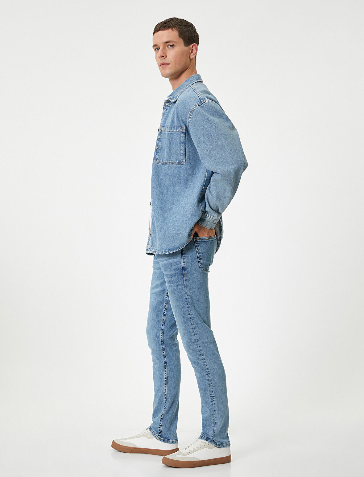 Düğmeli Standart Bel Slim Fit Kot Pantolon - Brad Jean