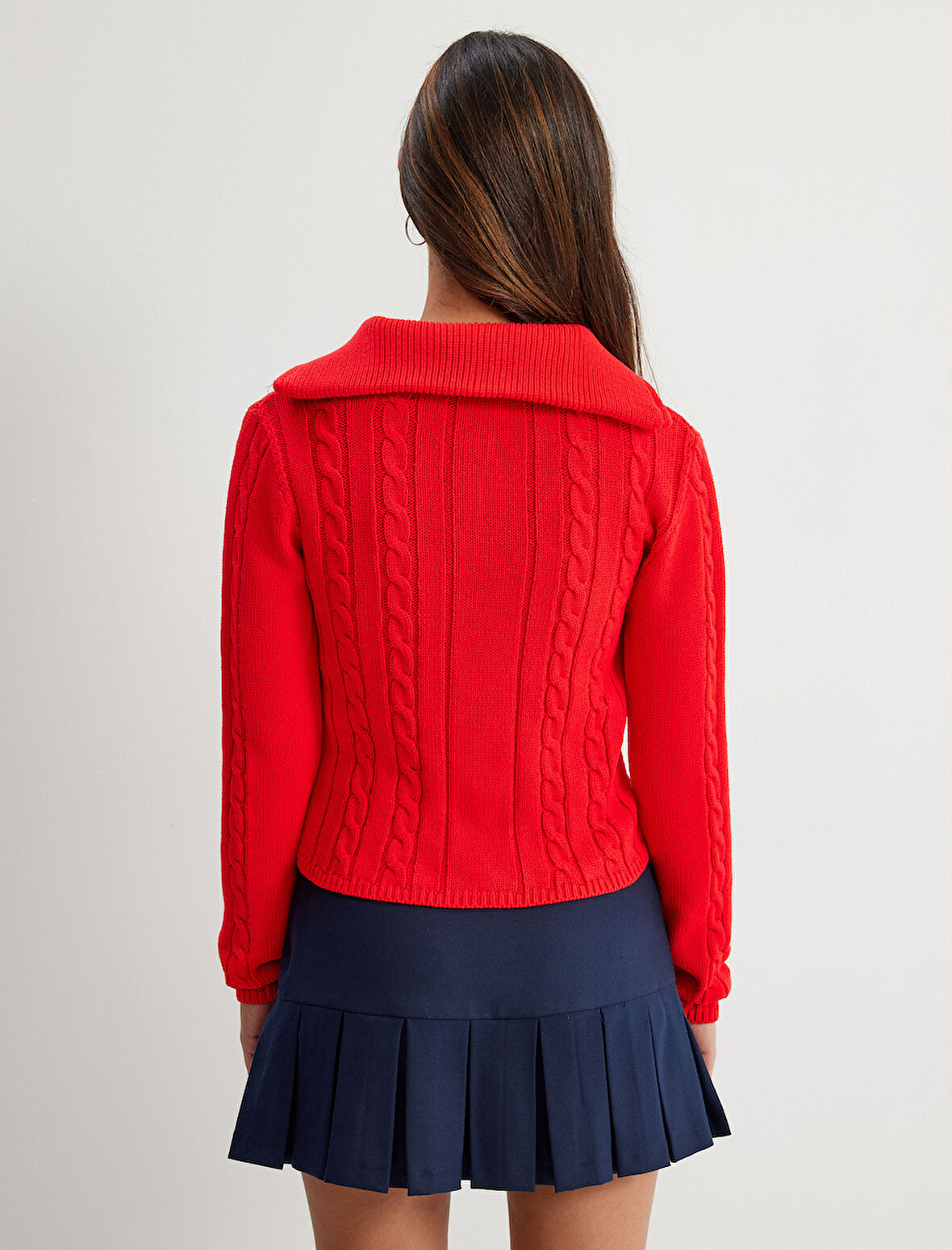 Yarım Fermuarlı Dik Yaka Triko Kazak Saç Örgü Dokulu Uzun Kollu 