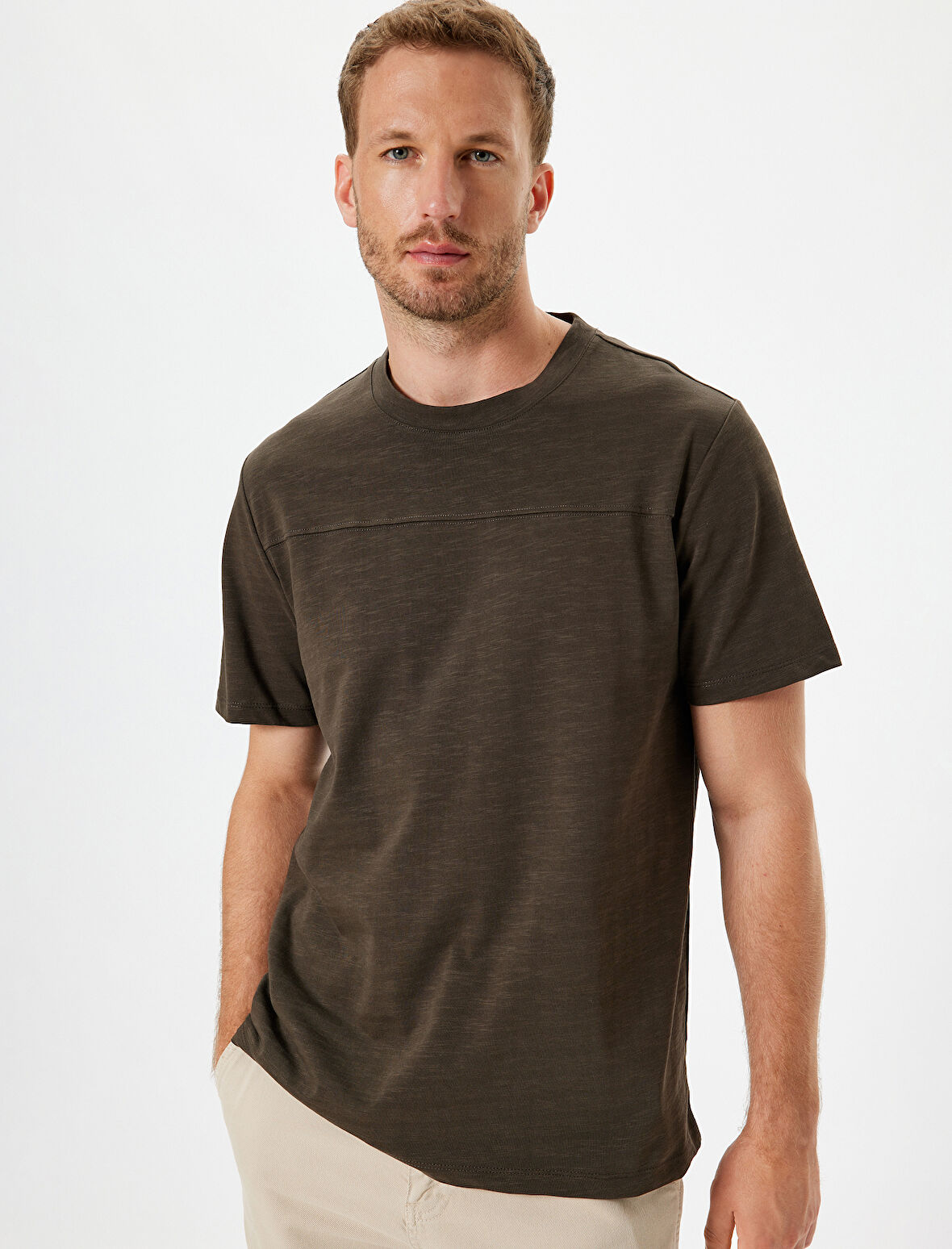 Basic Tişört Kısa Kollu Bisiklet Yaka Dikiş Detaylı Pamuklu