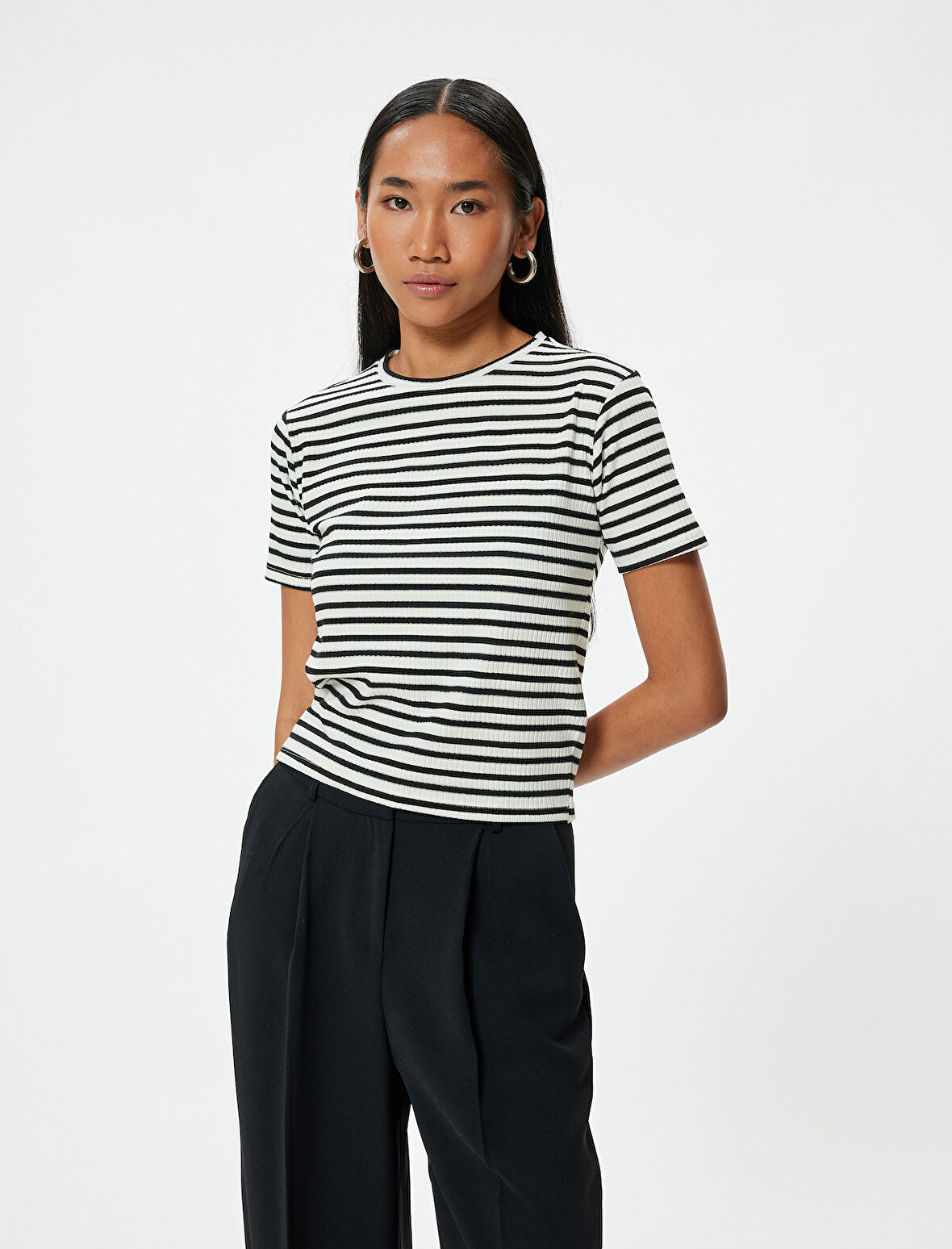 Kısa Kollu Tişört Bisiklet Yaka Slim Fit Kaşkorse