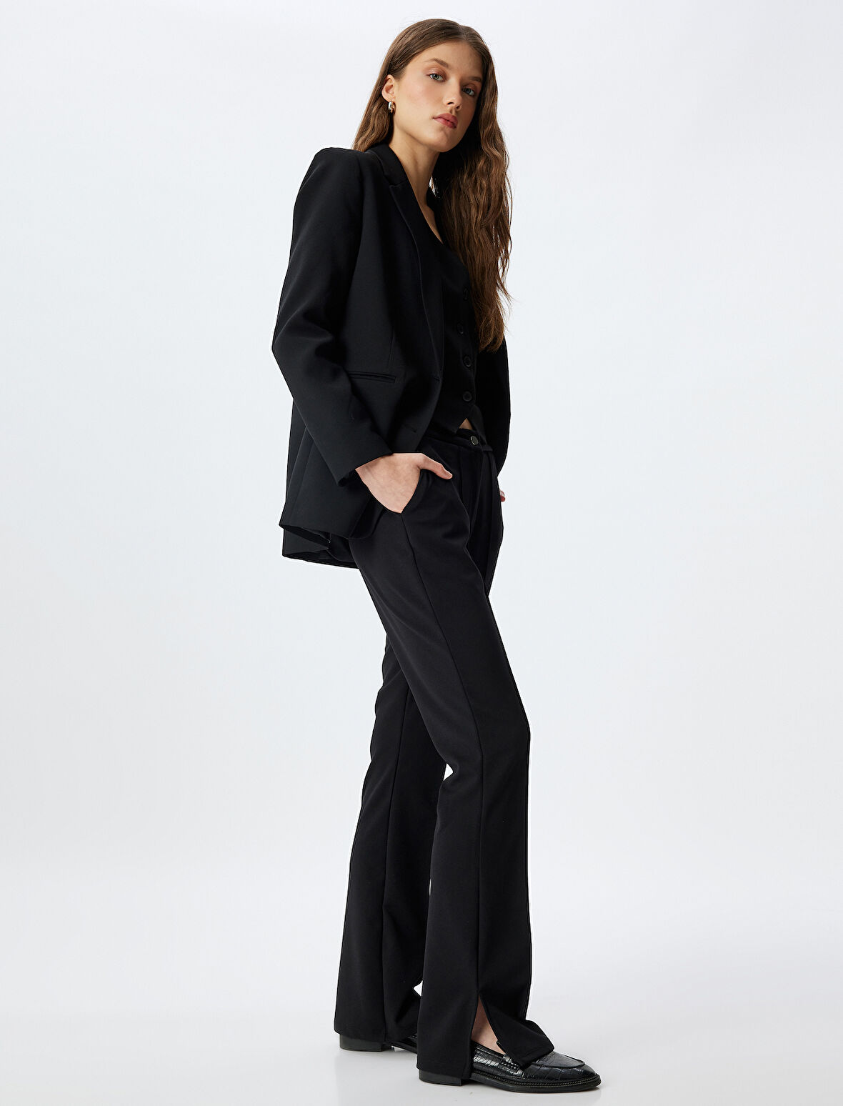 Yırtmaç Detaylı Kumaş Pantolon Cepli Standart Bel