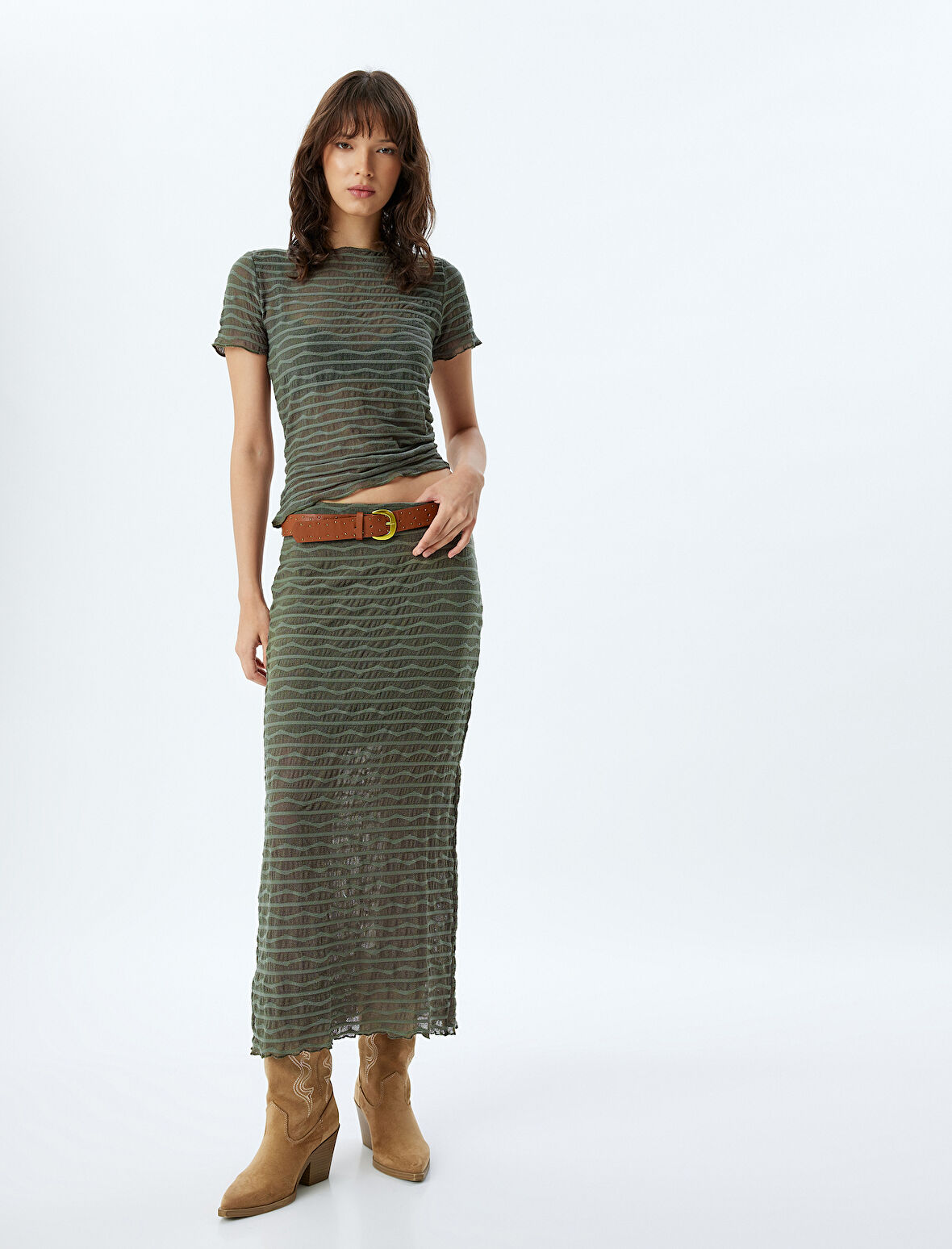 Yarı Transparan Crop Tişört Çizgili Kısa Kollu Yuvarlak Yaka 