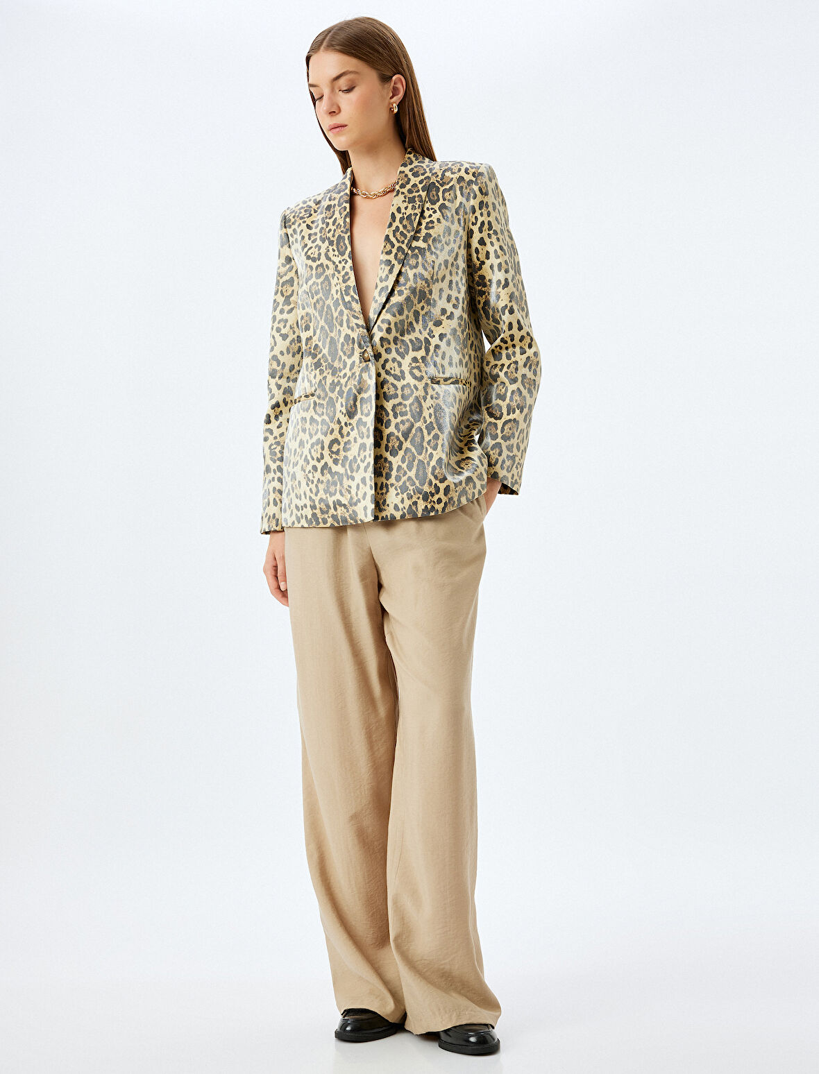 Viskon Düğmeli Cepli Kruvaze Leopar Desenli  Blazer Ceket 