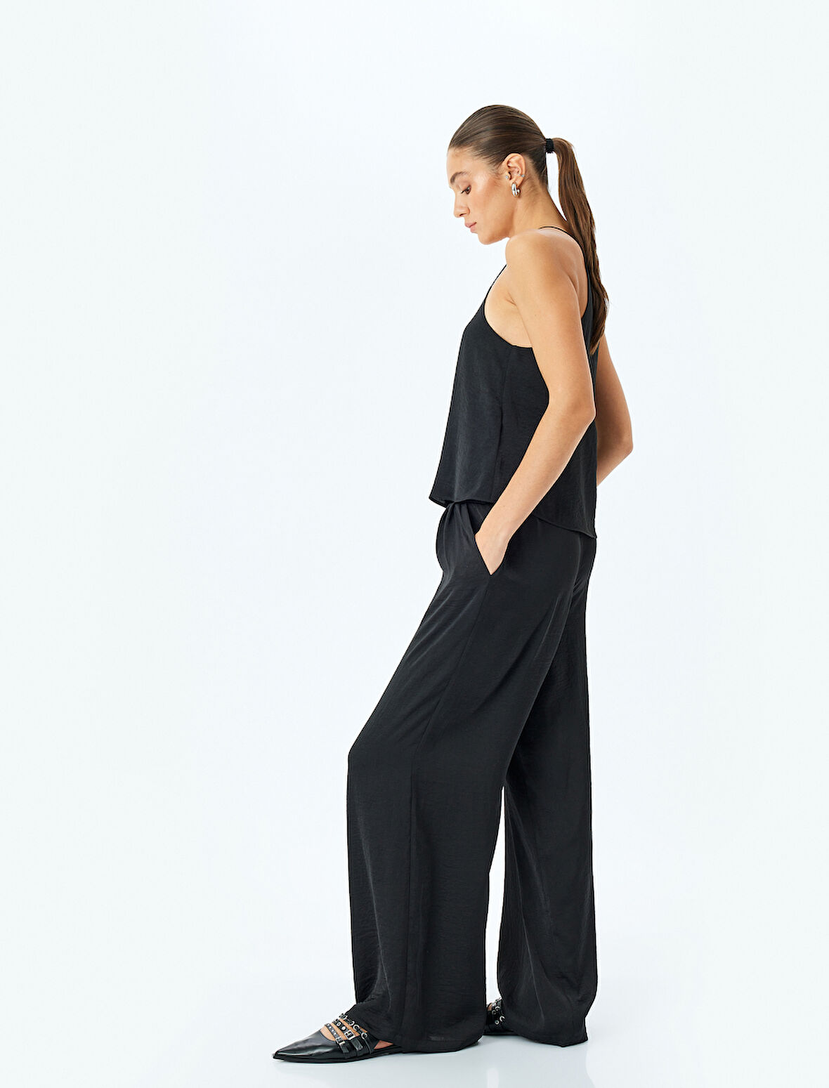 Bel Bağlamalı Lastikli Cepli Saten Palazzo Pantolon