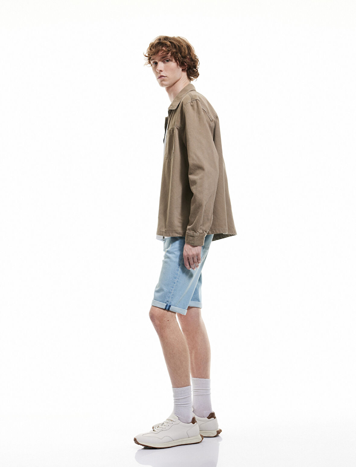 Slim Fit Pamuklu Katlamalı Paça Denim Şort