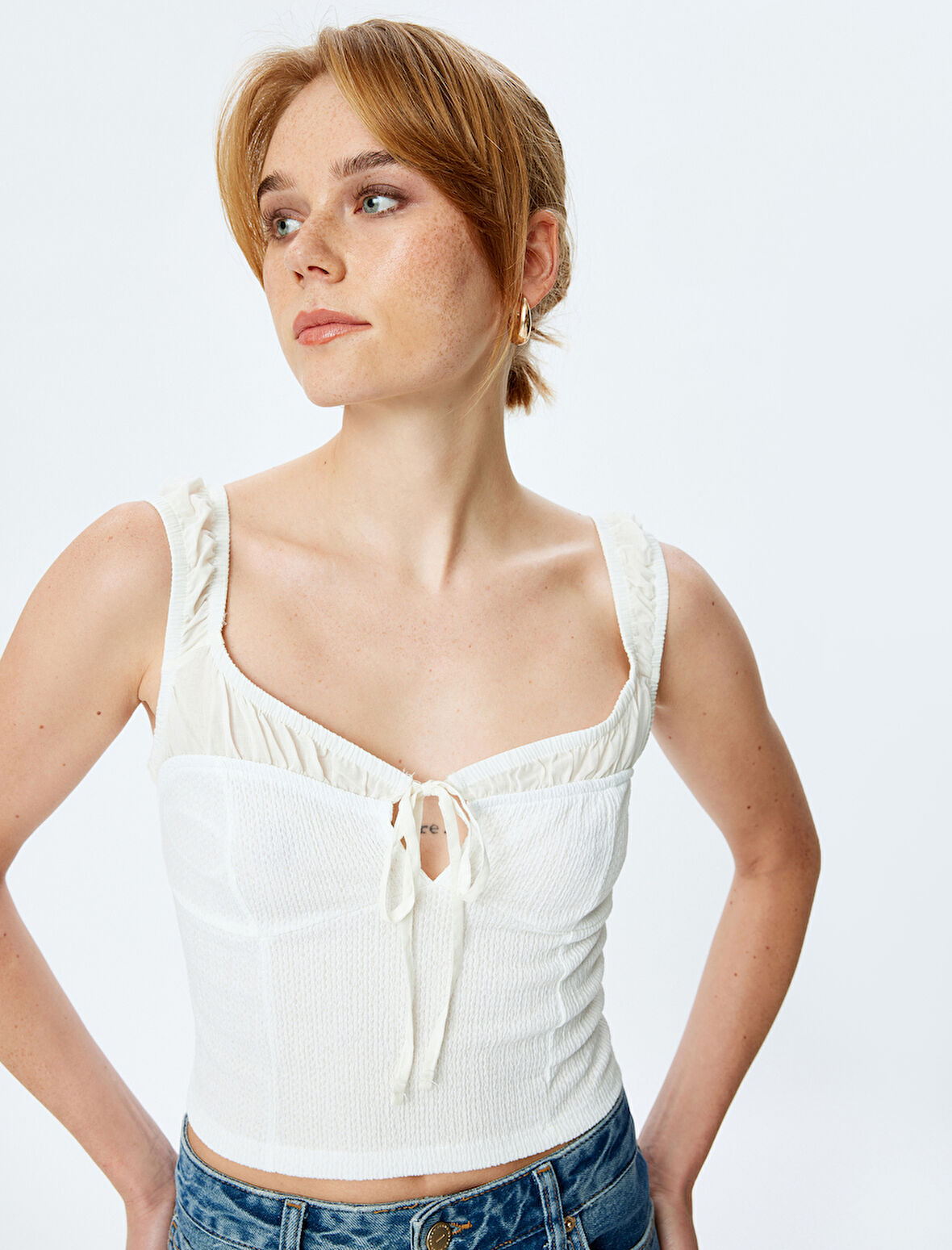 Slim Fit Bağcıklı Kalp Yaka Kalın Askılı Üst