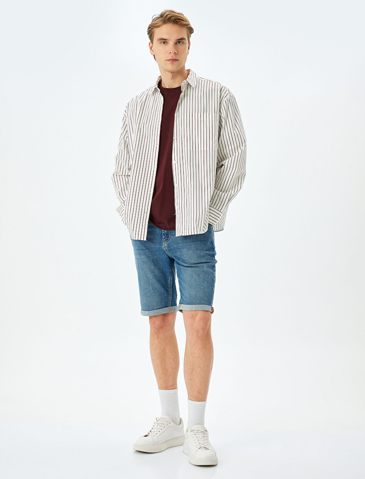 Katlamalı Paça Bermuda Slim Fit Jean Şort