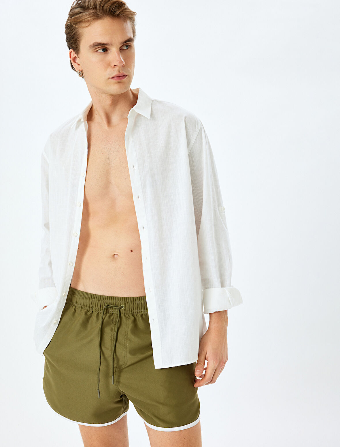 Biyeli Beli Bağcıklı Basic Deniz Şortu