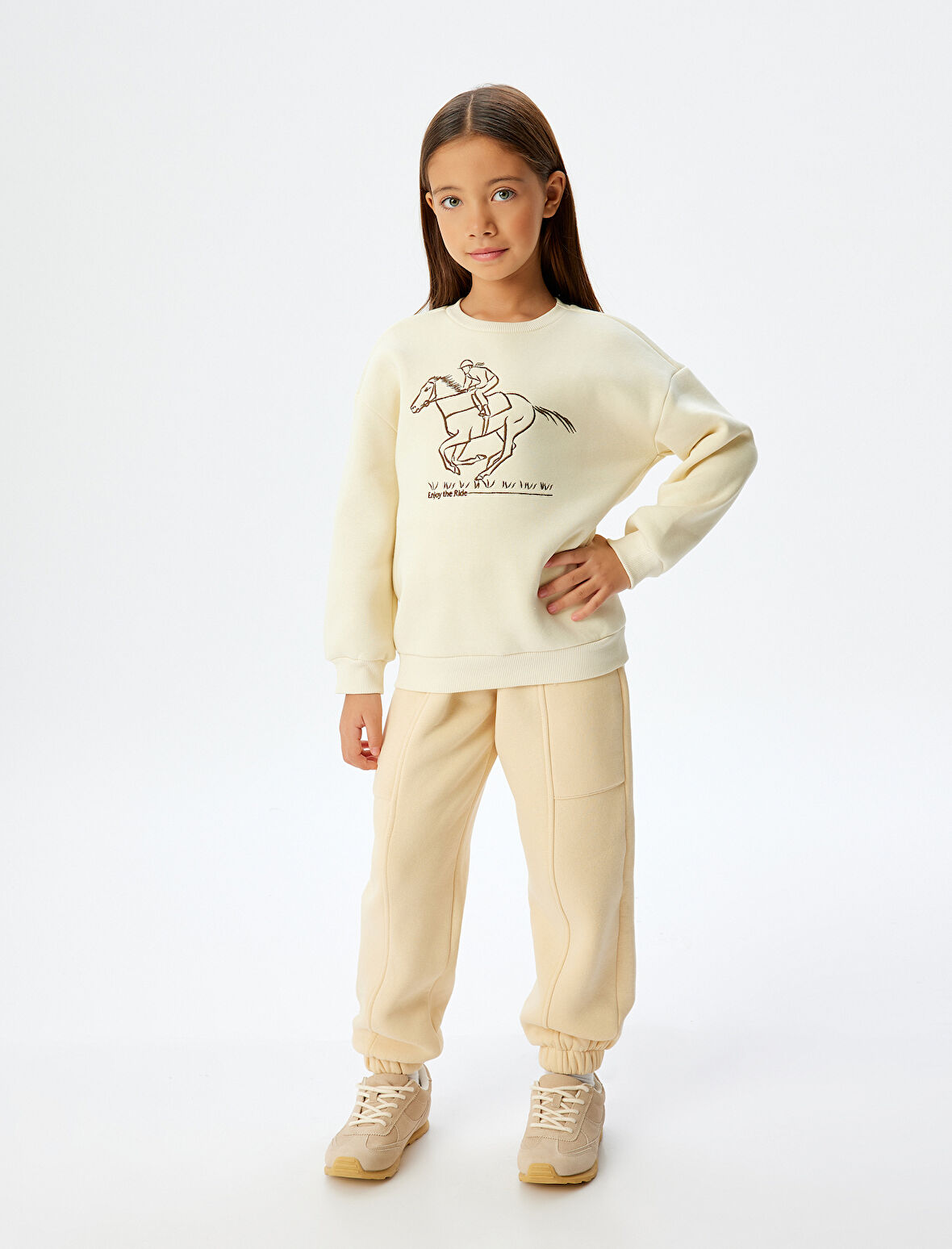 Sweatshirt İşleme Detaylı Bisiklet Yaka Şardonlu 