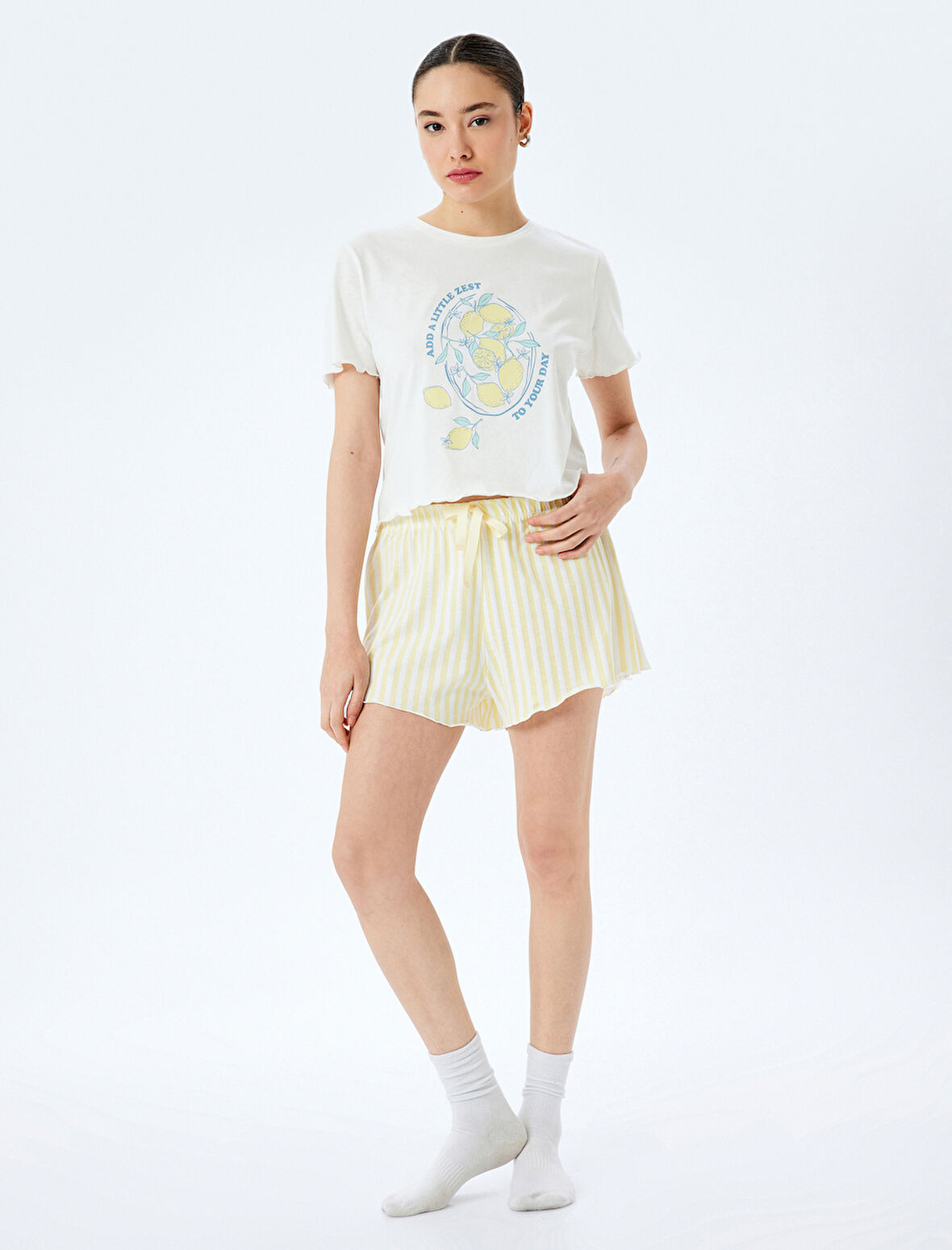 Pamuklu Limon Baskılı Kısa Kollu Şortlu Örme Pijama Takımı