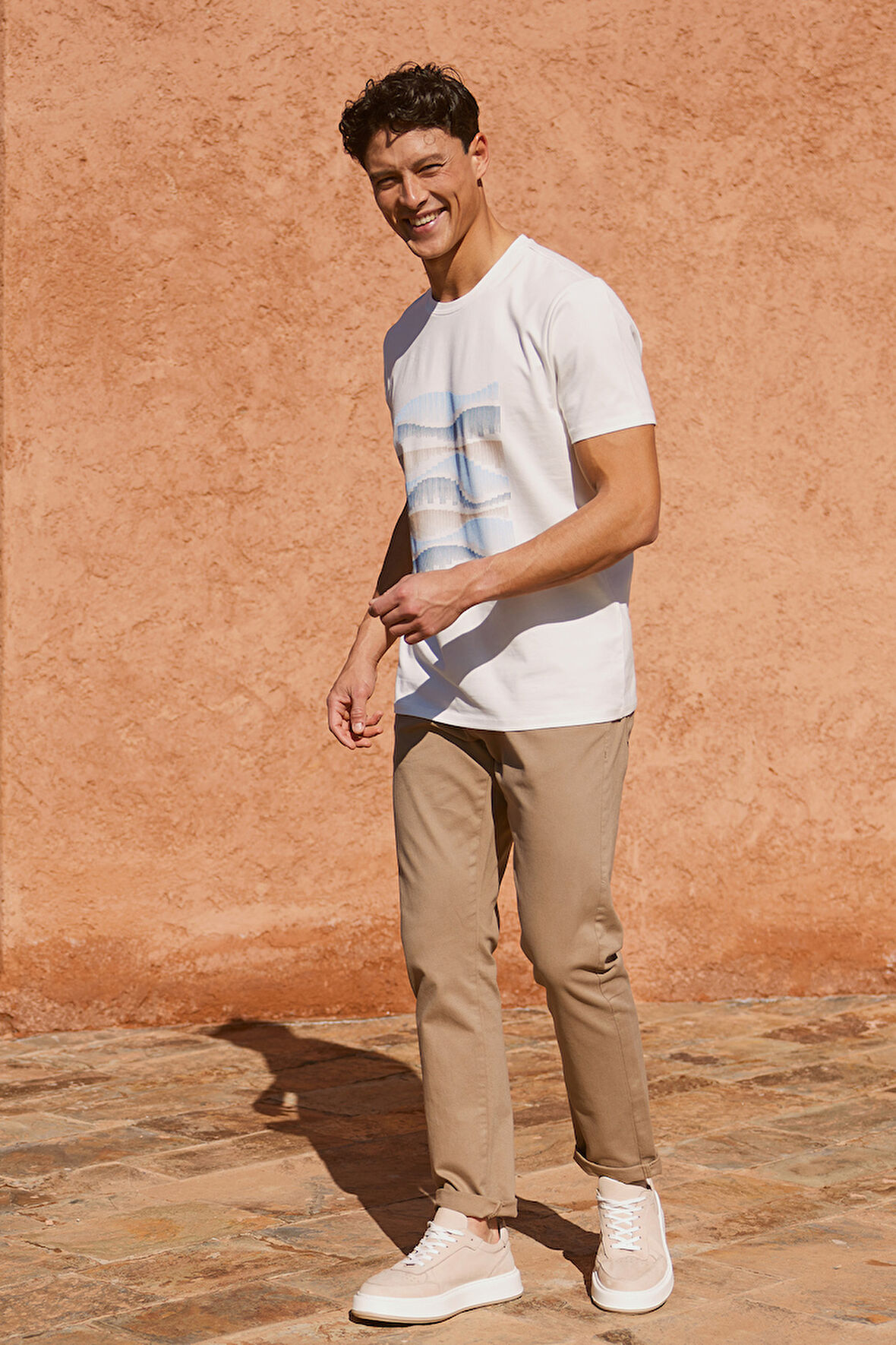 Slim Fit Dar Kesim Pamuklu Esnek Baskılı Bisiklet Yaka Tişört