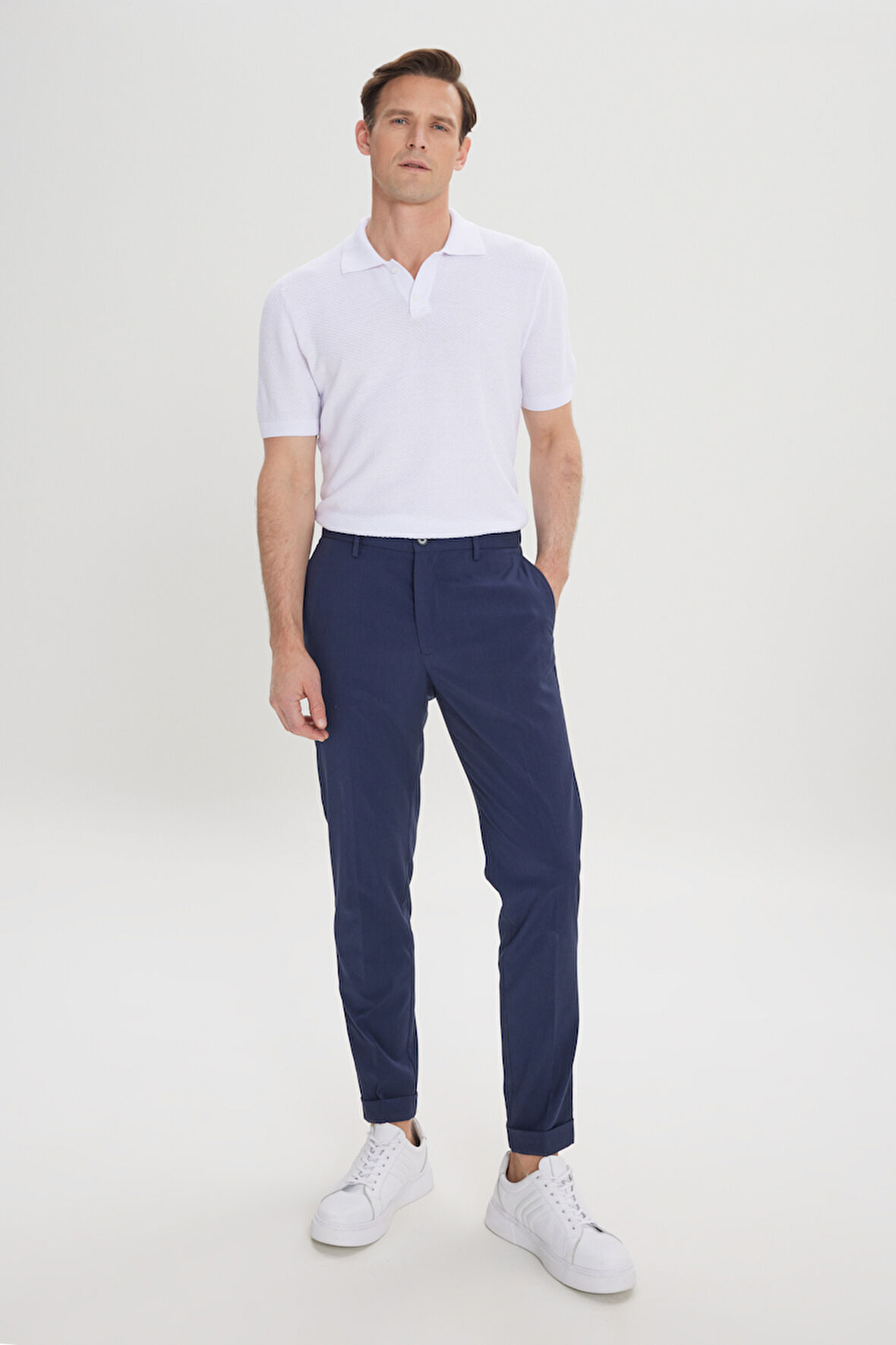 Slim Fit Dar Kesim Beli Lastikli Yan Cep Rahat Pantolon