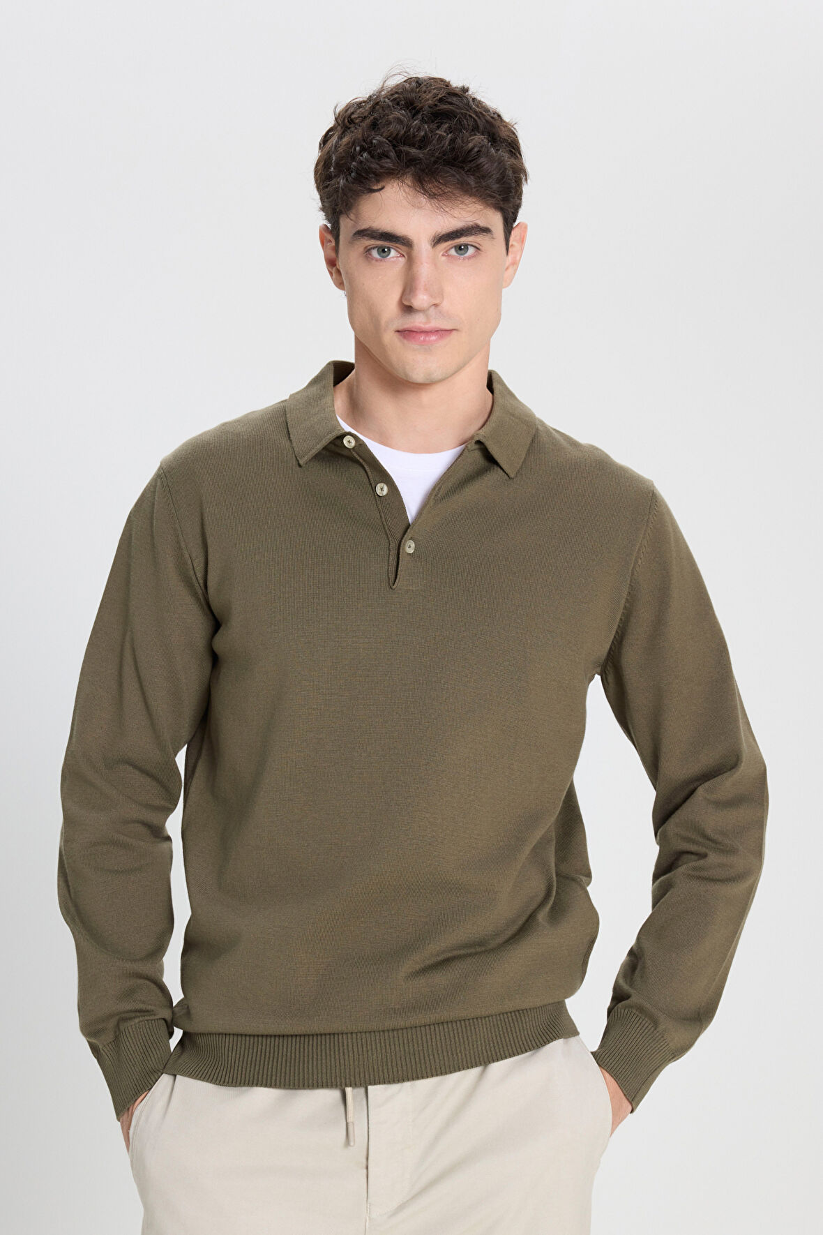 Pamuklu Standart Fit Normal Kesim Polo Yaka Triko Kazak