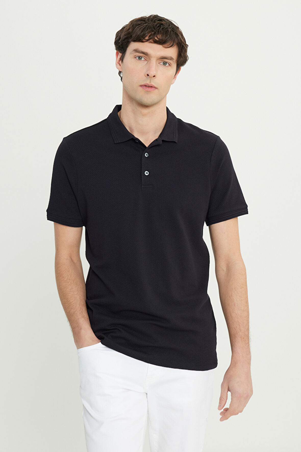 Pamuklu Slim Fit Dar Kesim Polo Yaka Jakarlı Esnek Tişört