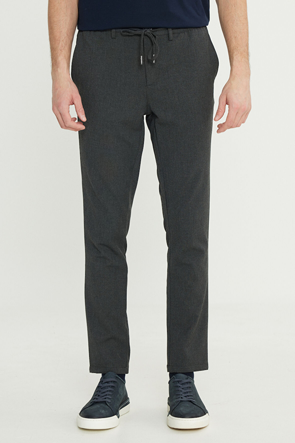 Slim Fit Dar Kesim Beli Bağlamalı Yan Cepli Esnek Pantolon