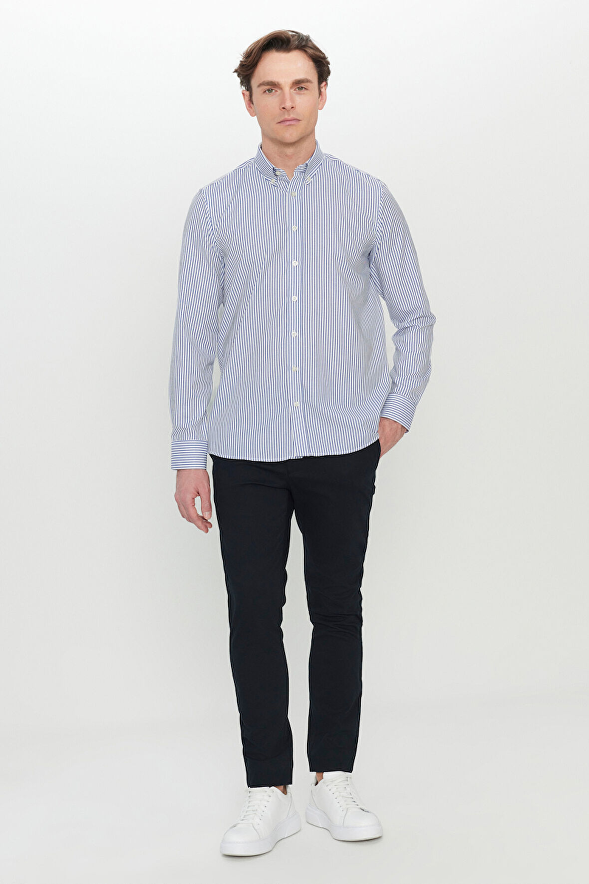 Pamuklu Slim Fit Dar Kesim Düğmeli Gömlek Yaka Çizgili Gömlek