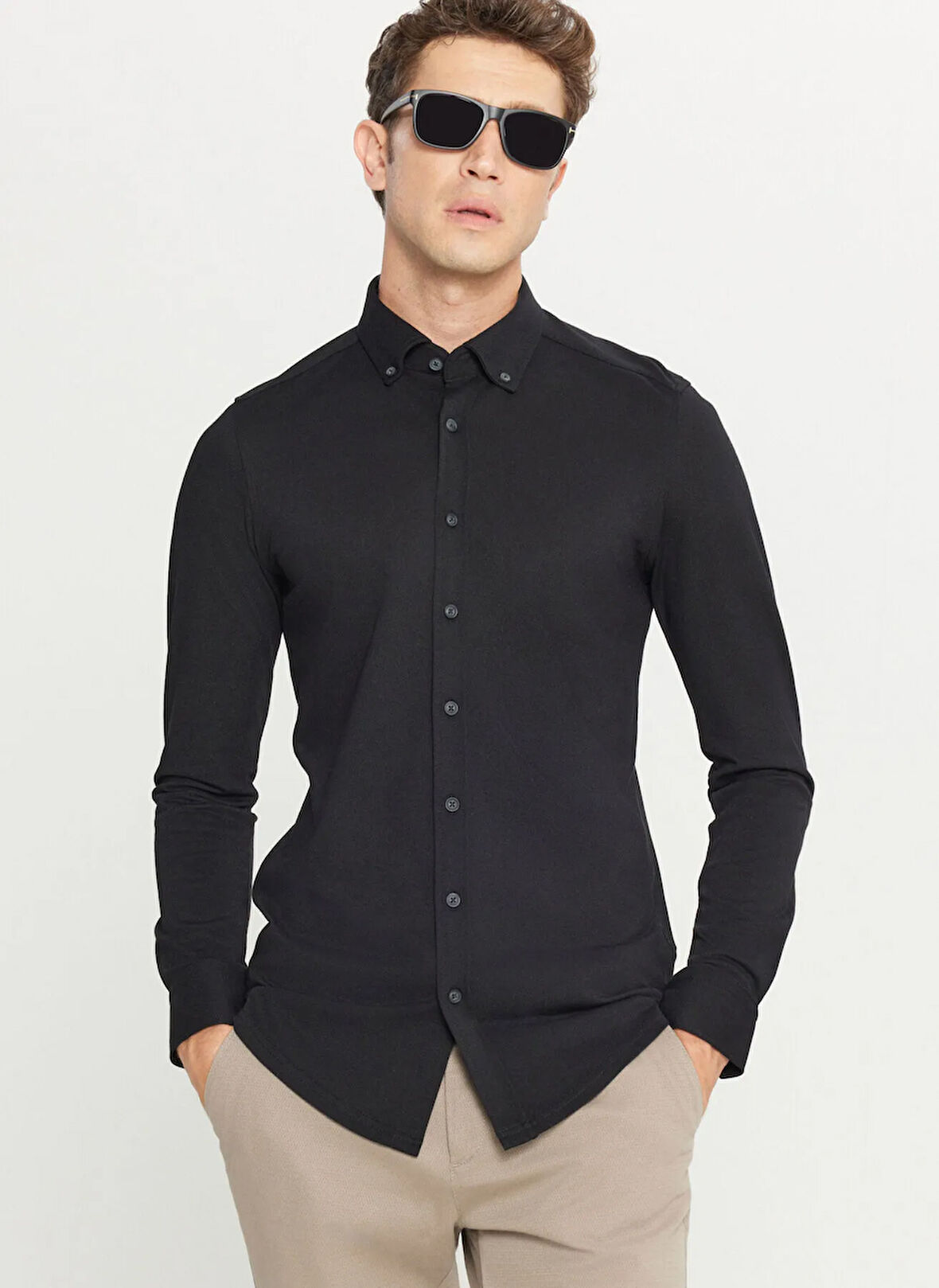 Altınyıldız Classics Slim Fit Düğmeli Yaka Siyah Erkek Gömlek ACE020261468_SYH