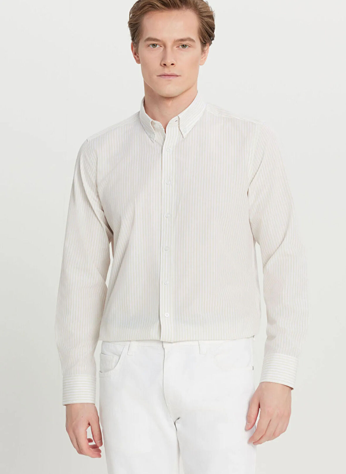 Altınyıldız Classics Tailored Fit Düğmeli Yaka Beyaz - Bej Erkek Gömlek ACE020261596_BJZ