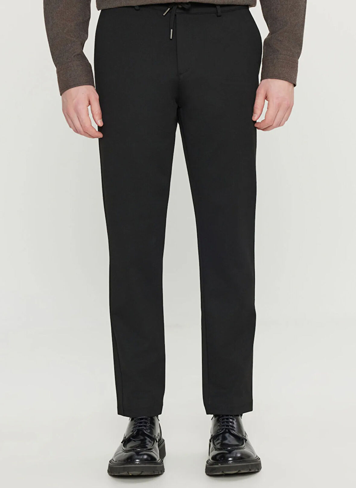 Altınyıldız Classics Bağlamalı Bel Dar Paça Jogger Siyah Erkek Pantolon ACE001261527_SYH