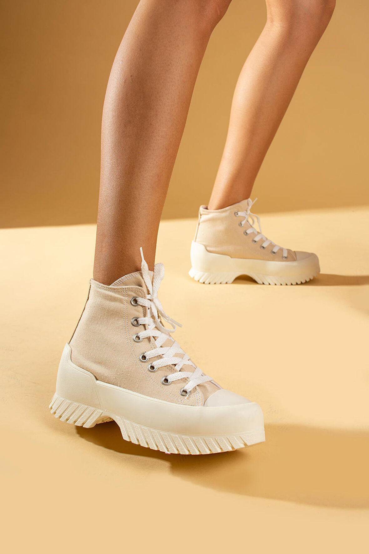 Pembe Potin Bağcıklı Kalın Taban Bilekte Keten Kadın Sneaker 57-102-23