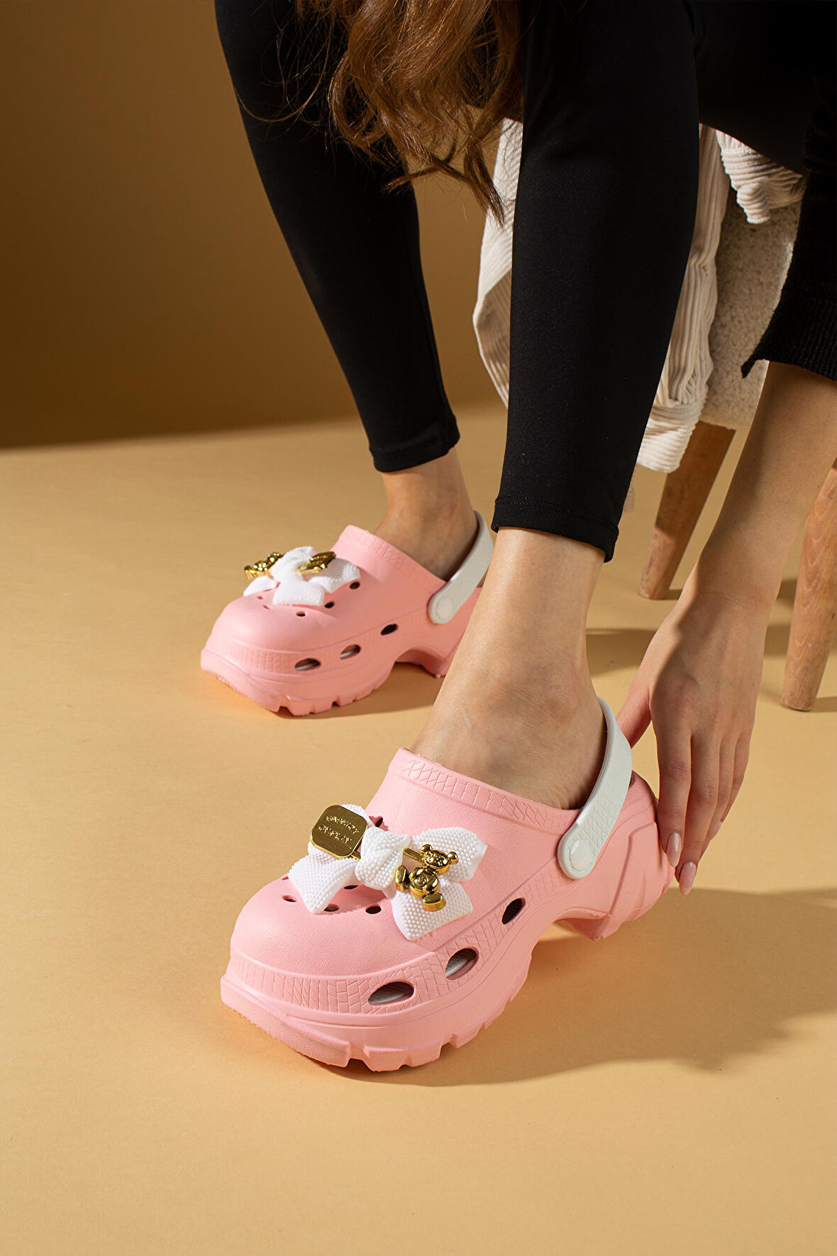 Pembe Potin Yüksek Taban Kurdela Detaylı Eva Comfort Kadın Sandalet DNZ223-24