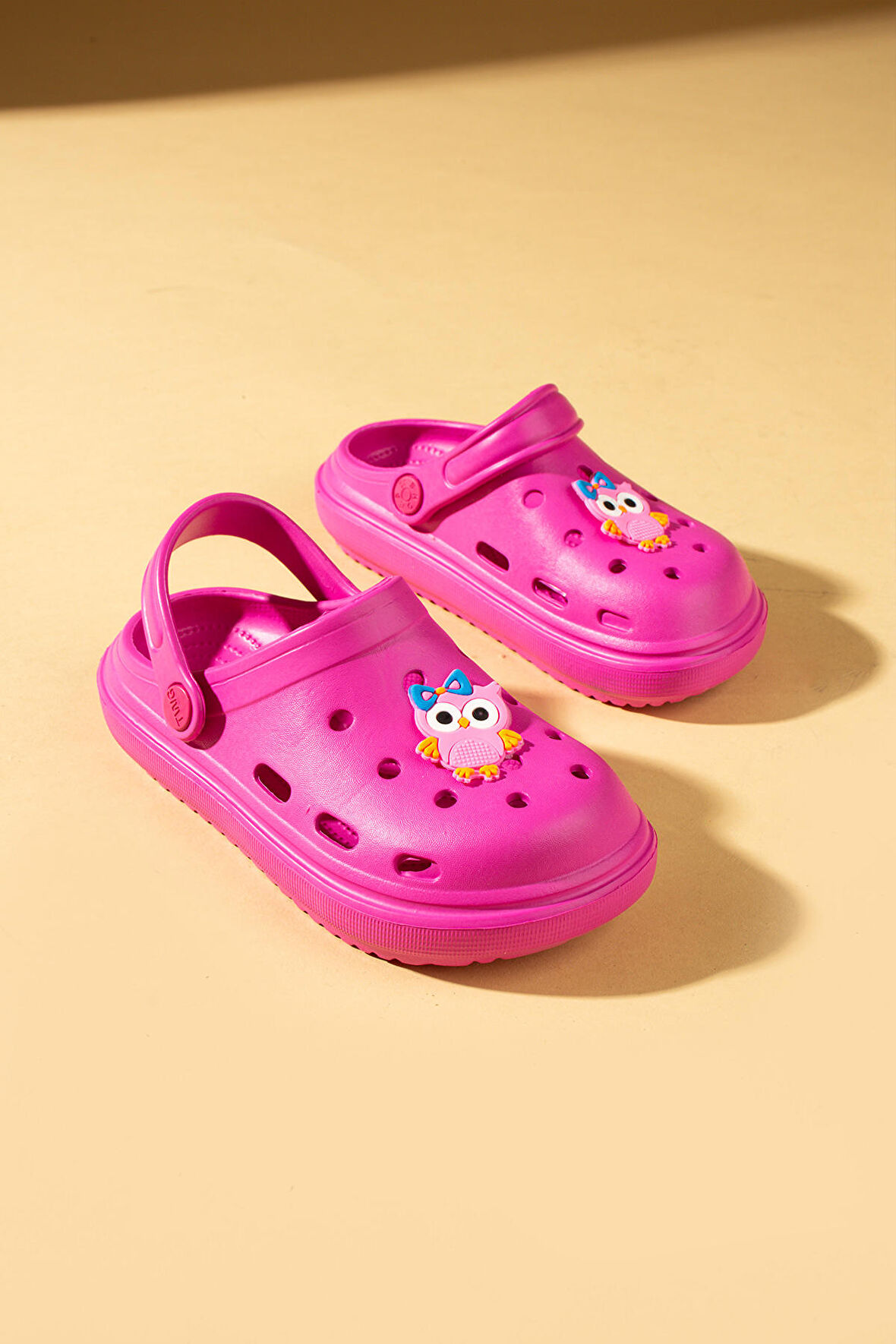 Pembe Potin Maskotlu Rahat Taban Eva Çocuk Sandalet CY24-110