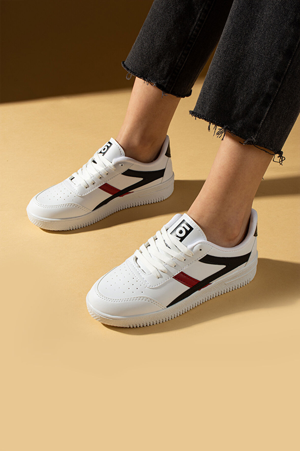 Pembe Potin Bağcıklı Air Taban Kadın Sneakers 001-1002-25Siyah