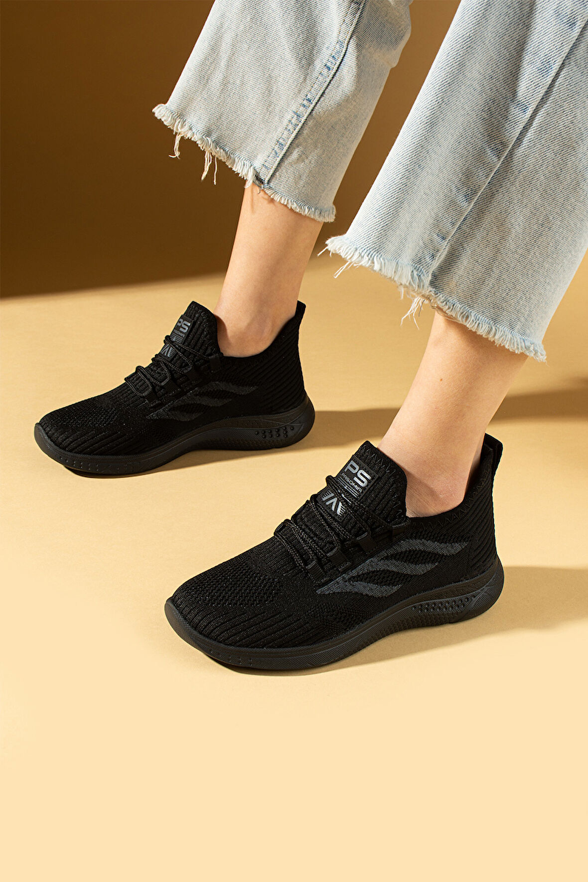 Pembe Potin Esnek Taban Bağcıklı Rahat Kalıp Kadın Sneaker 001-22-25