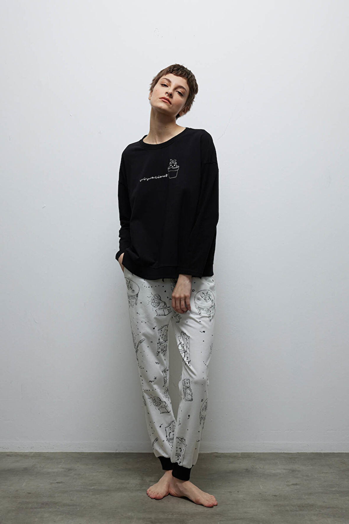 Kadın Pamuklu Uzun Kollu Pijama Takımı