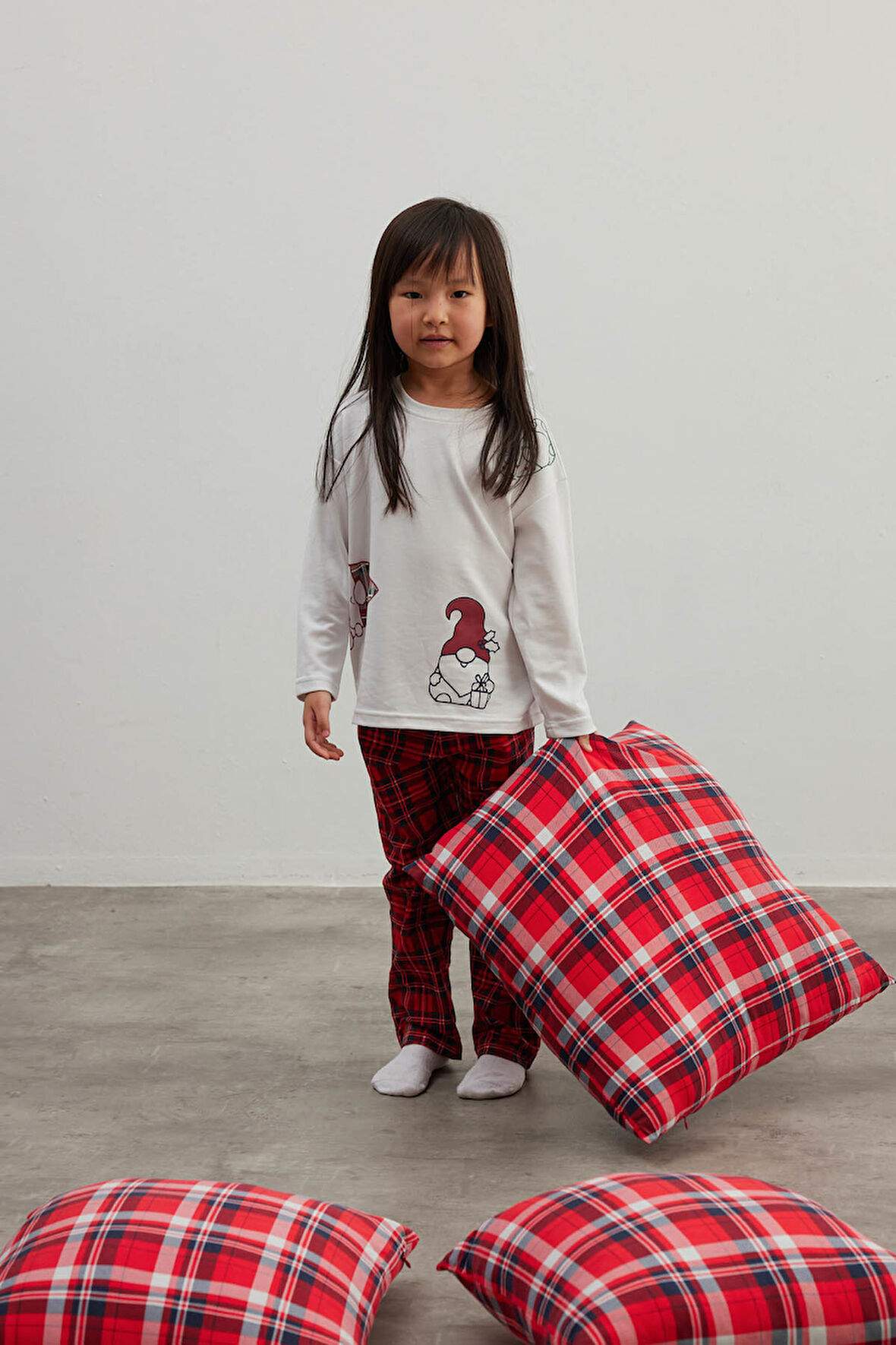 Kız Çocuk Pamuklu Uzun Kollu Pijama Takımı